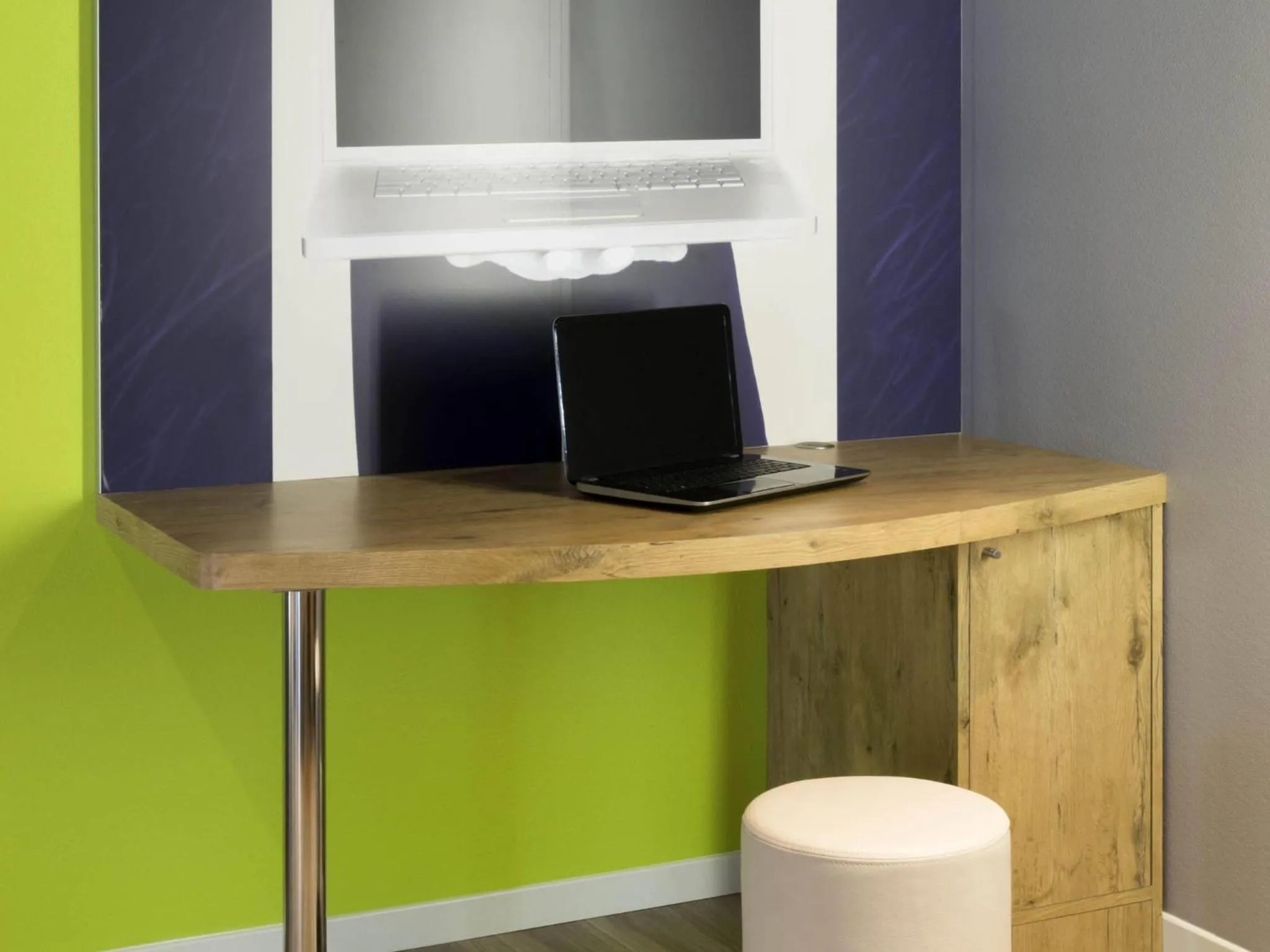 Property building in Hotel Ibis Budget Lyon Eurexpo -