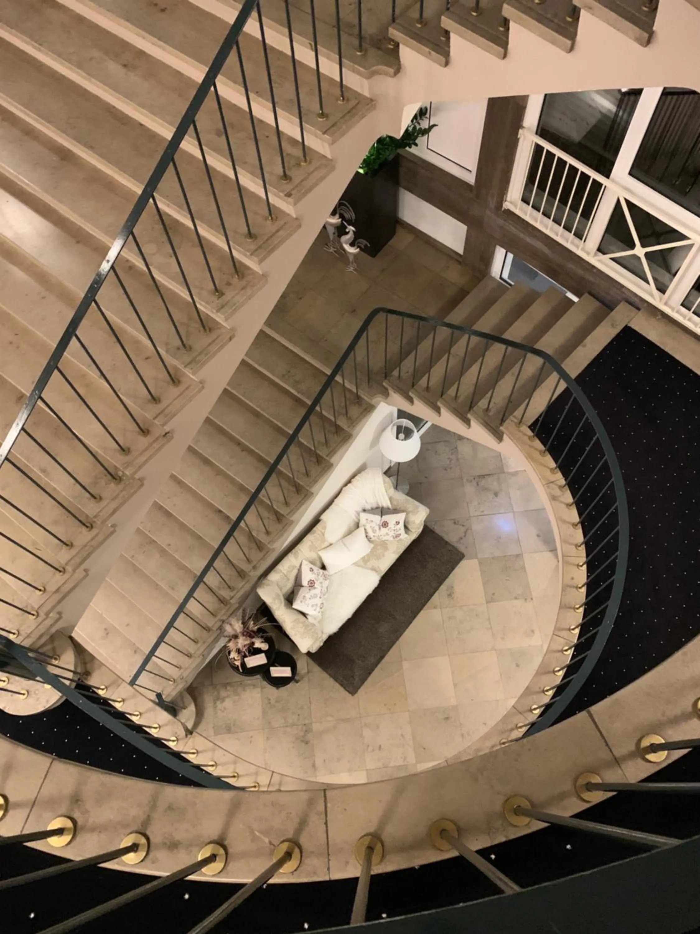 Lobby or reception in Parkhotel Cloppenburg