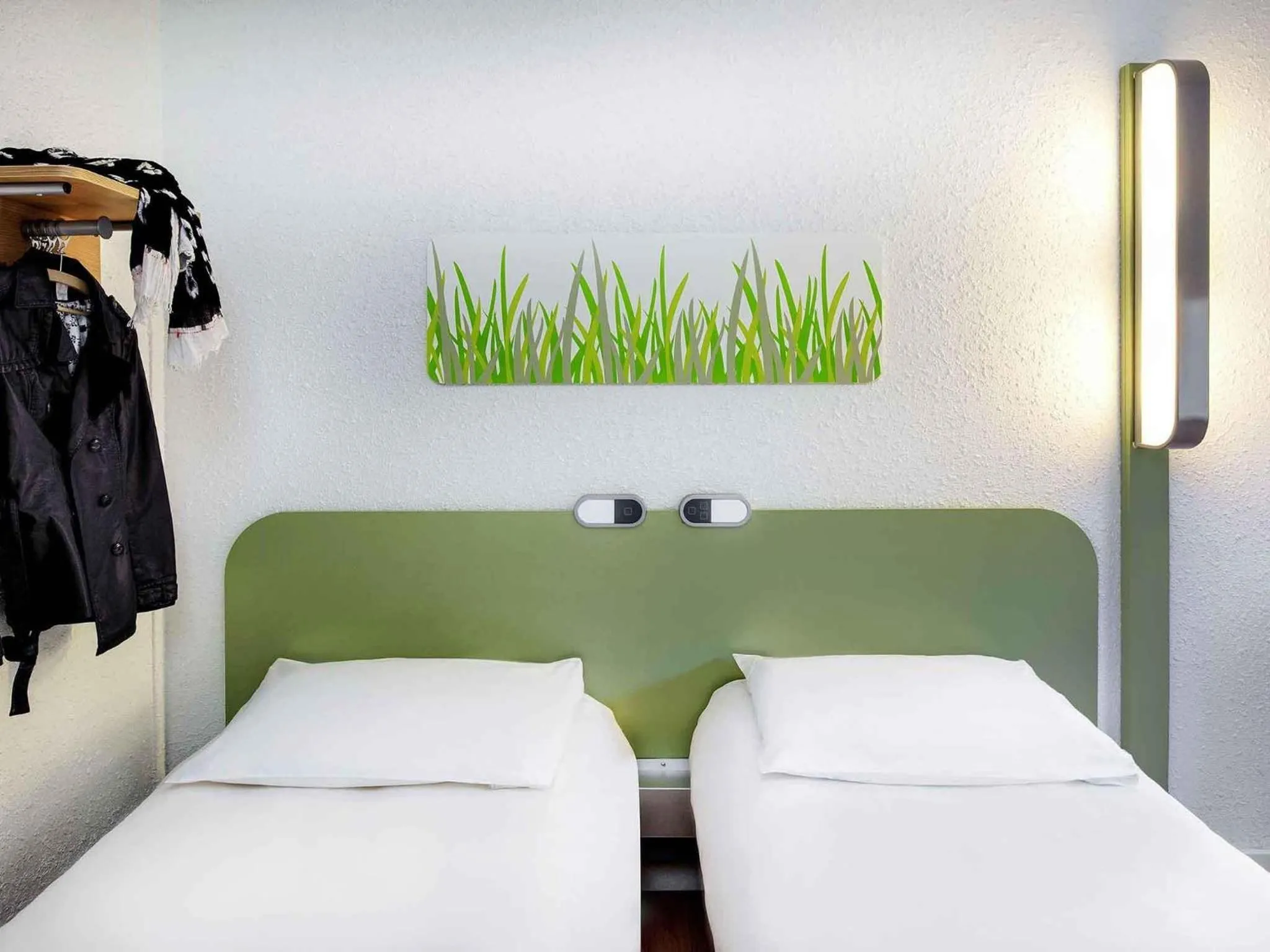 Bedroom, Bed in Hotel Ibis Budget Vichy