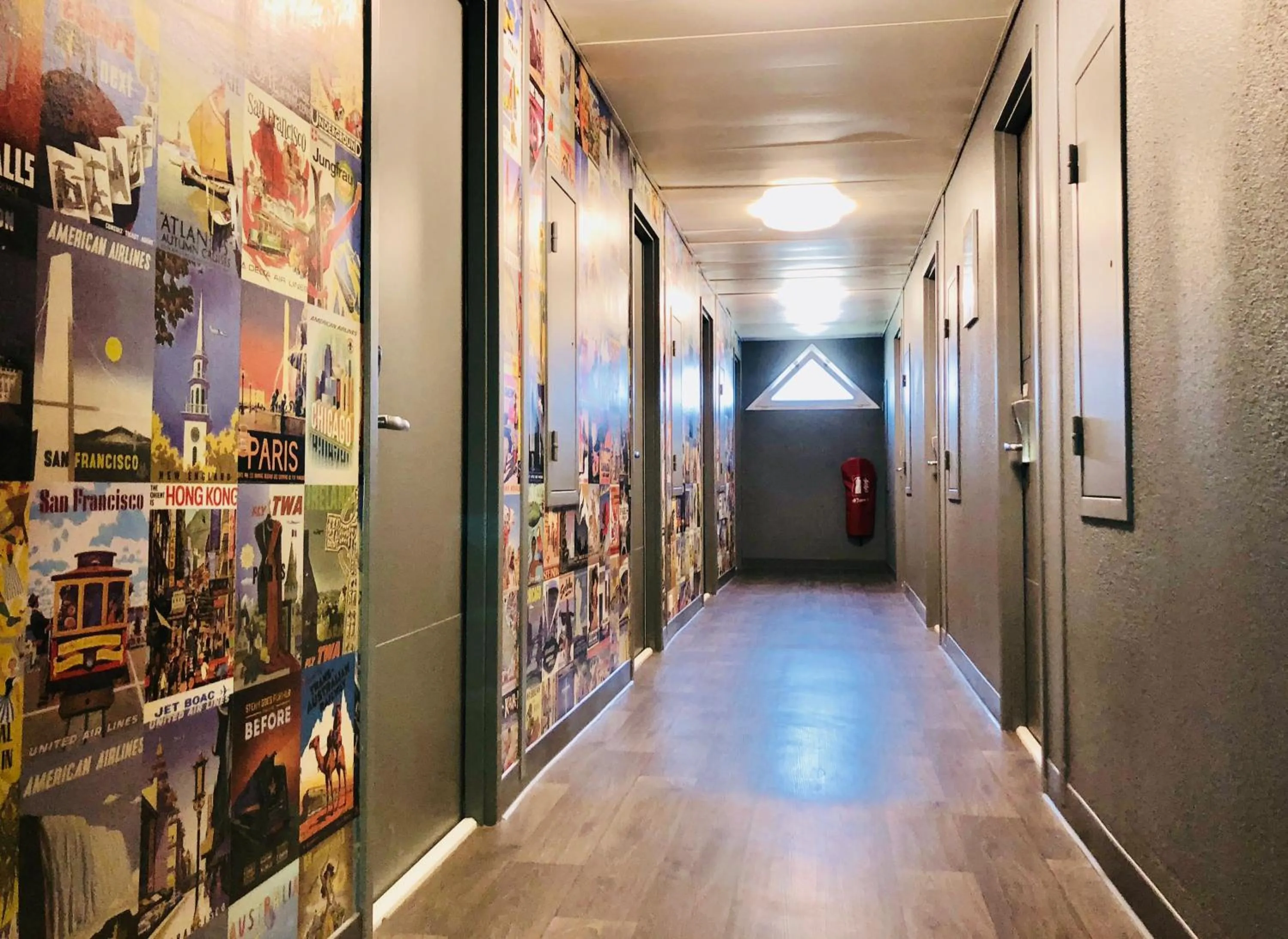 Decorative detail in hotelF1 Genève Aéroport Ferney