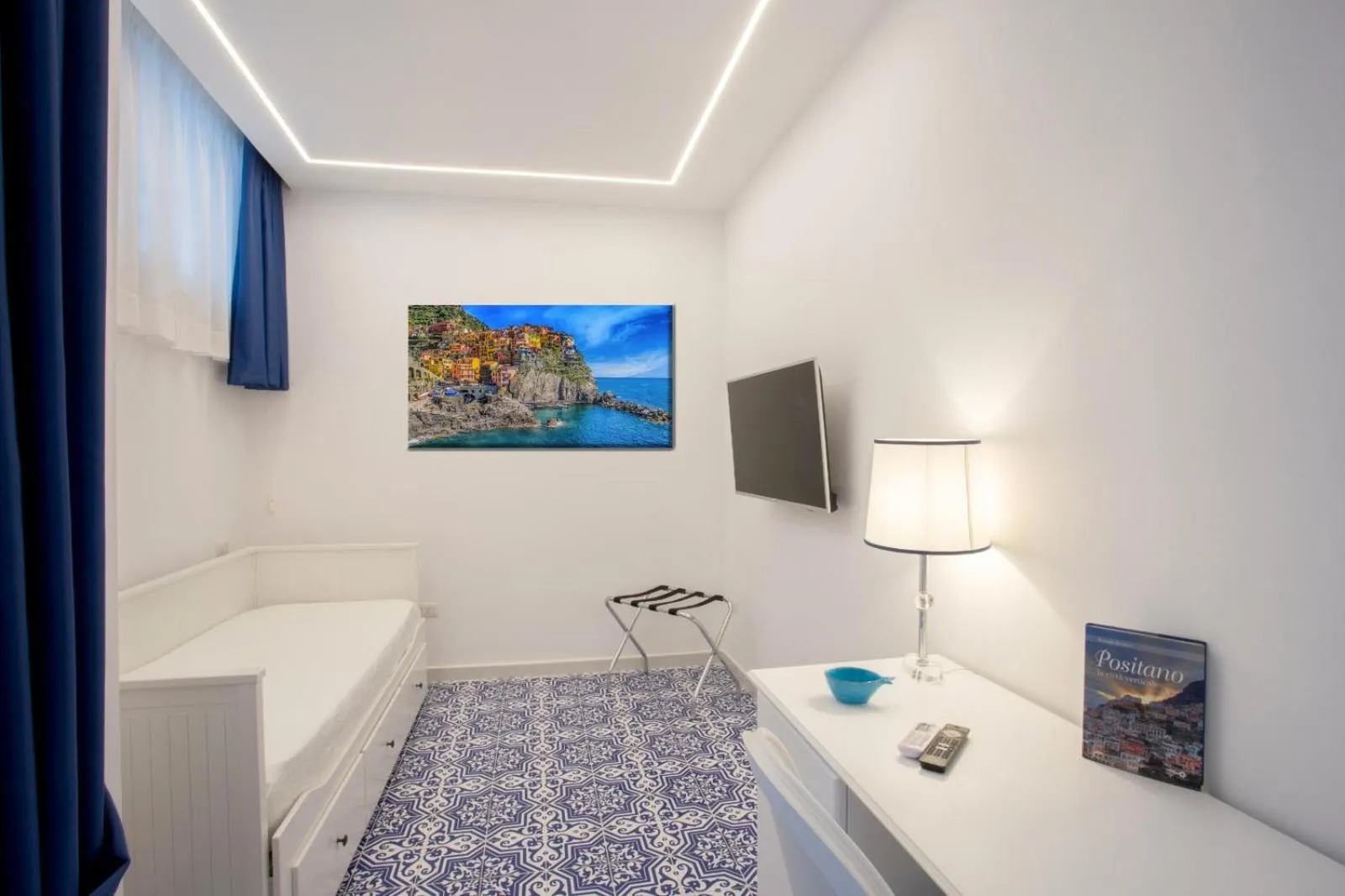 TV and multimedia, Bed in Palazzo Langellotto