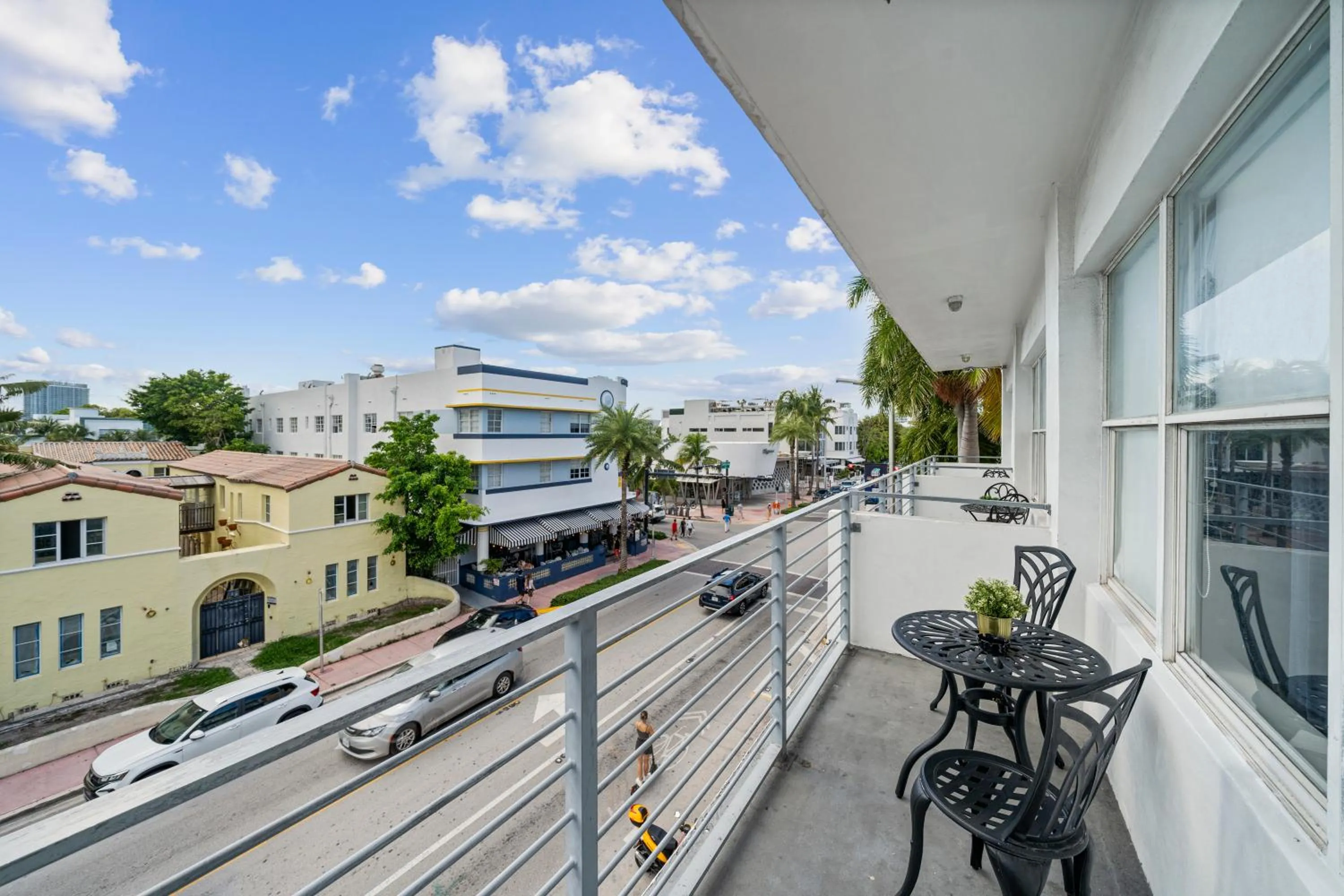 Balcony/Terrace in Rock Apartments by Lowkl