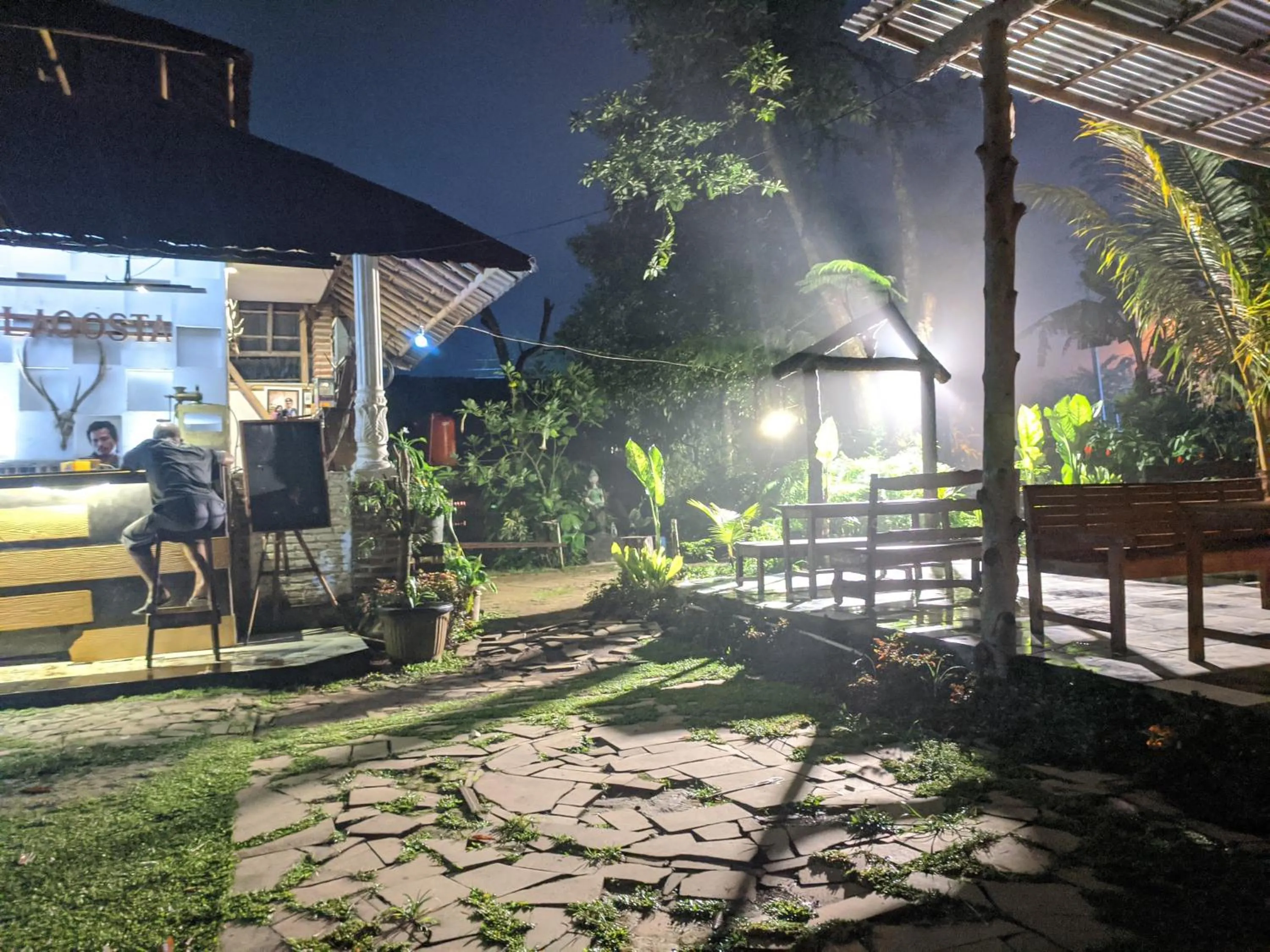 Facade/entrance in RedDoorz At Jalan Raya Baturaden
