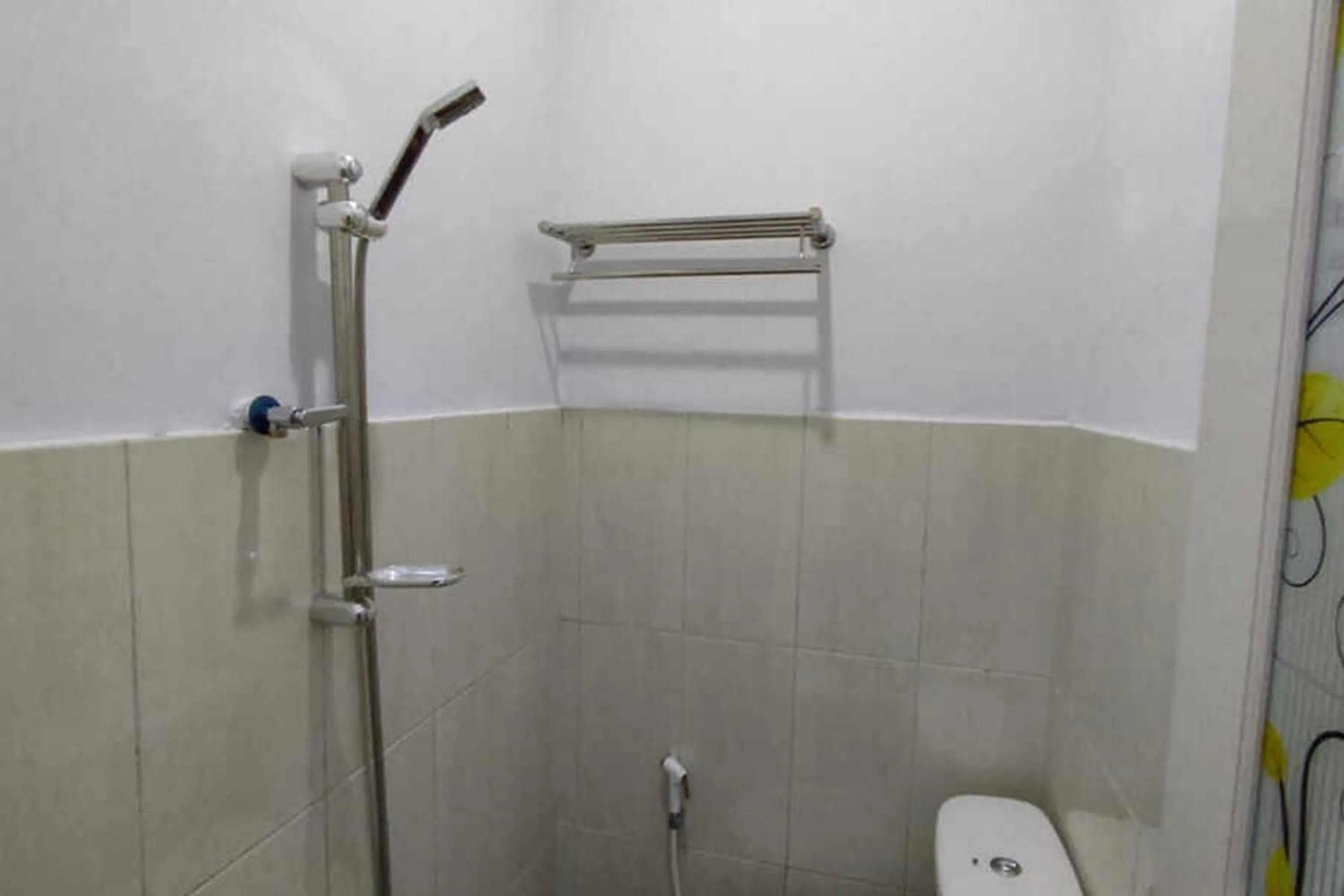 RedDoorz At Jalan Raya Baturaden