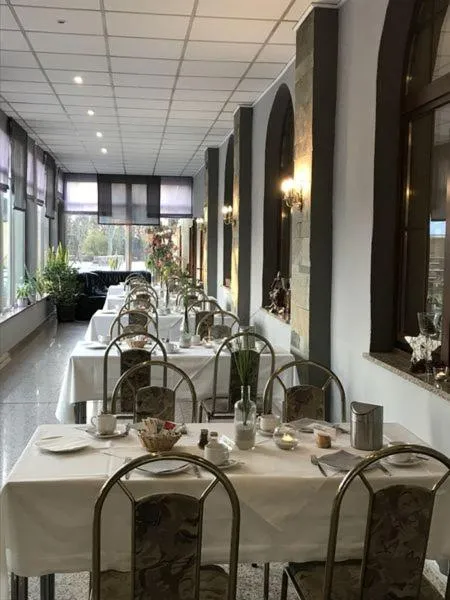 Breakfast in Hotel Schöne Aussicht