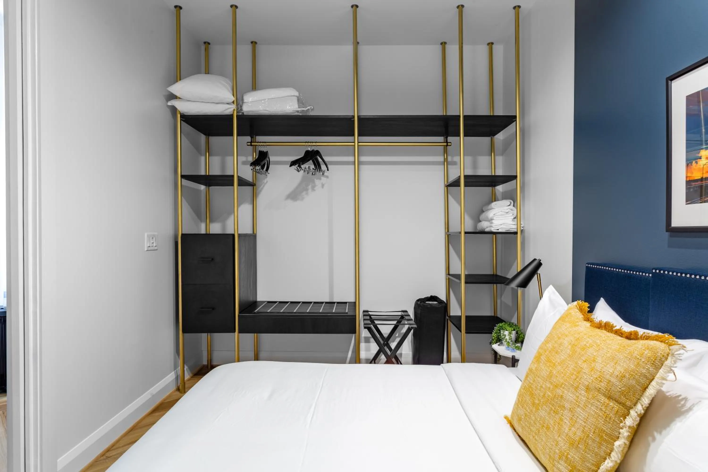 Bedroom, Bed in Mint House Dallas Downtown By Kasa