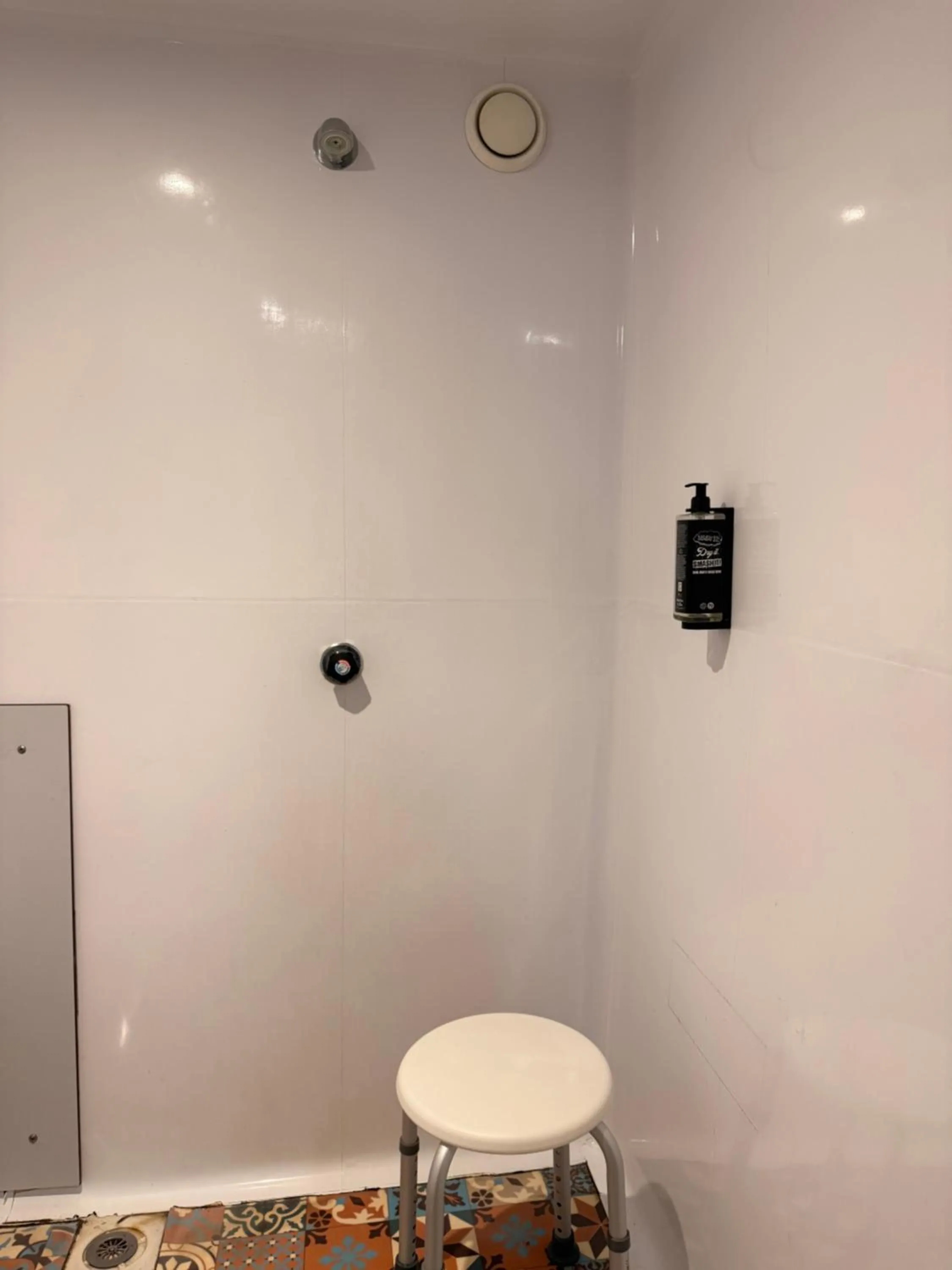 Bathroom in hotelF1 Brest Sud Plougastel