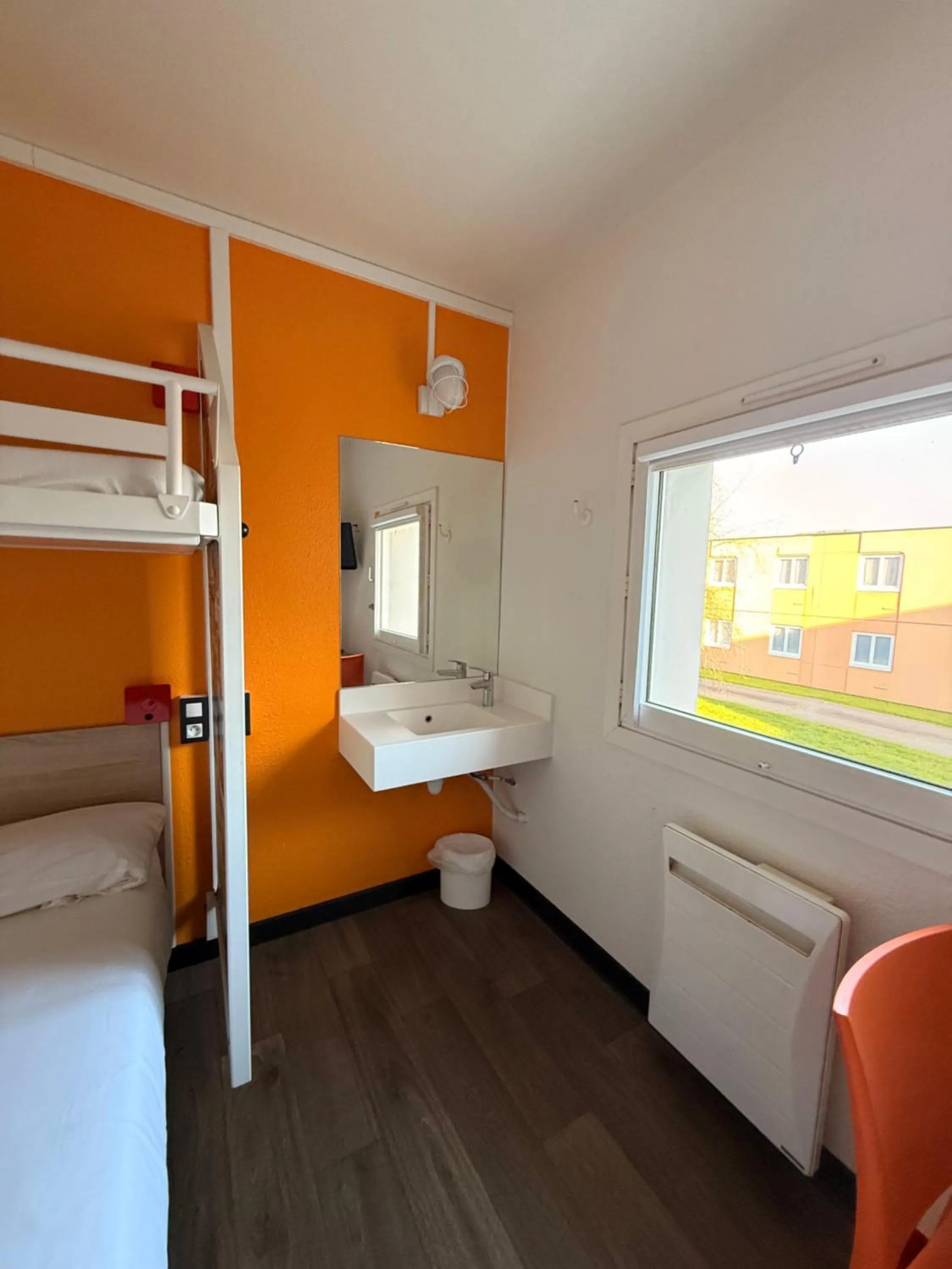 Bed in hotelF1 Brest Sud Plougastel