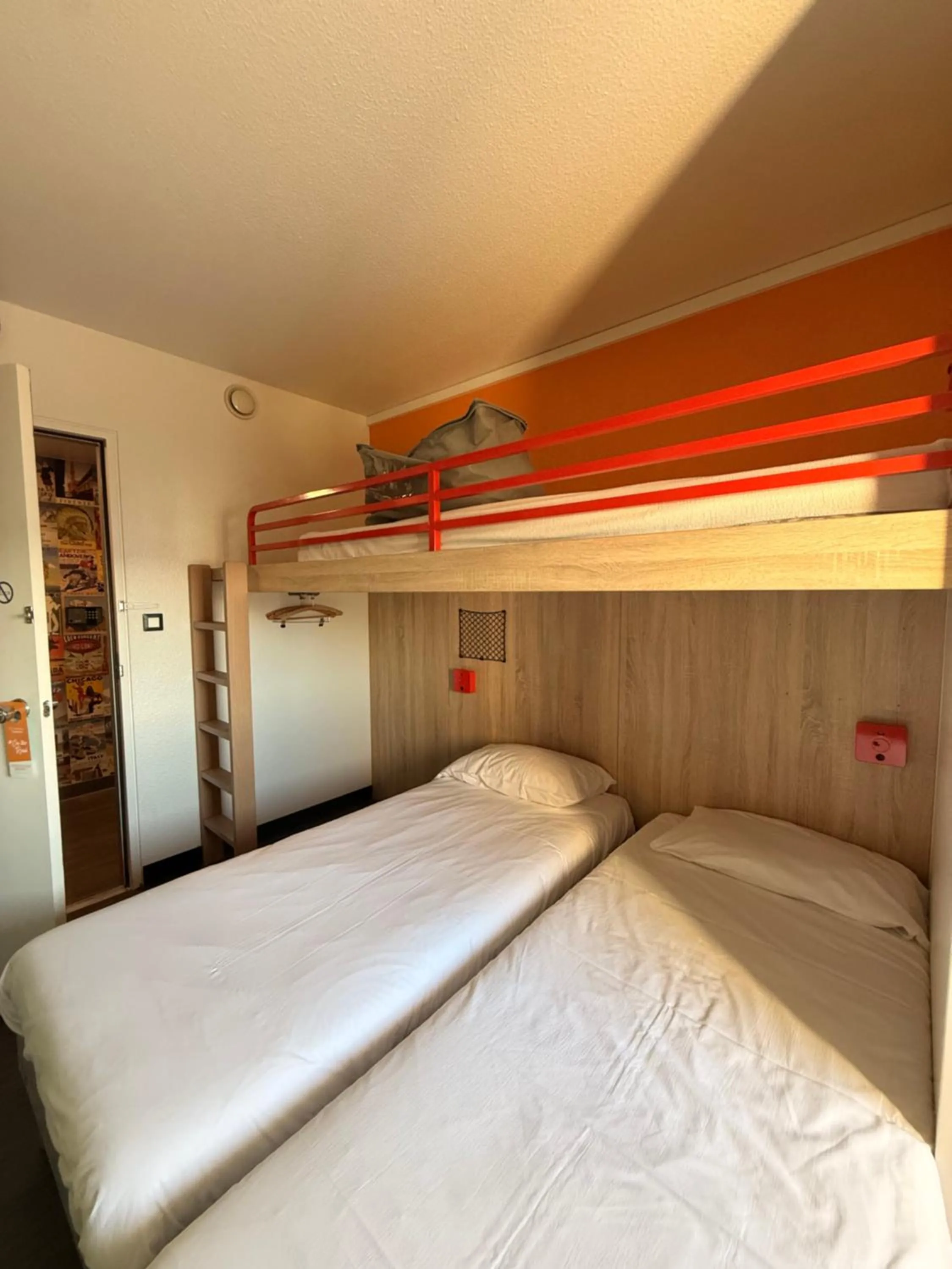 Bed in hotelF1 Brest Sud Plougastel