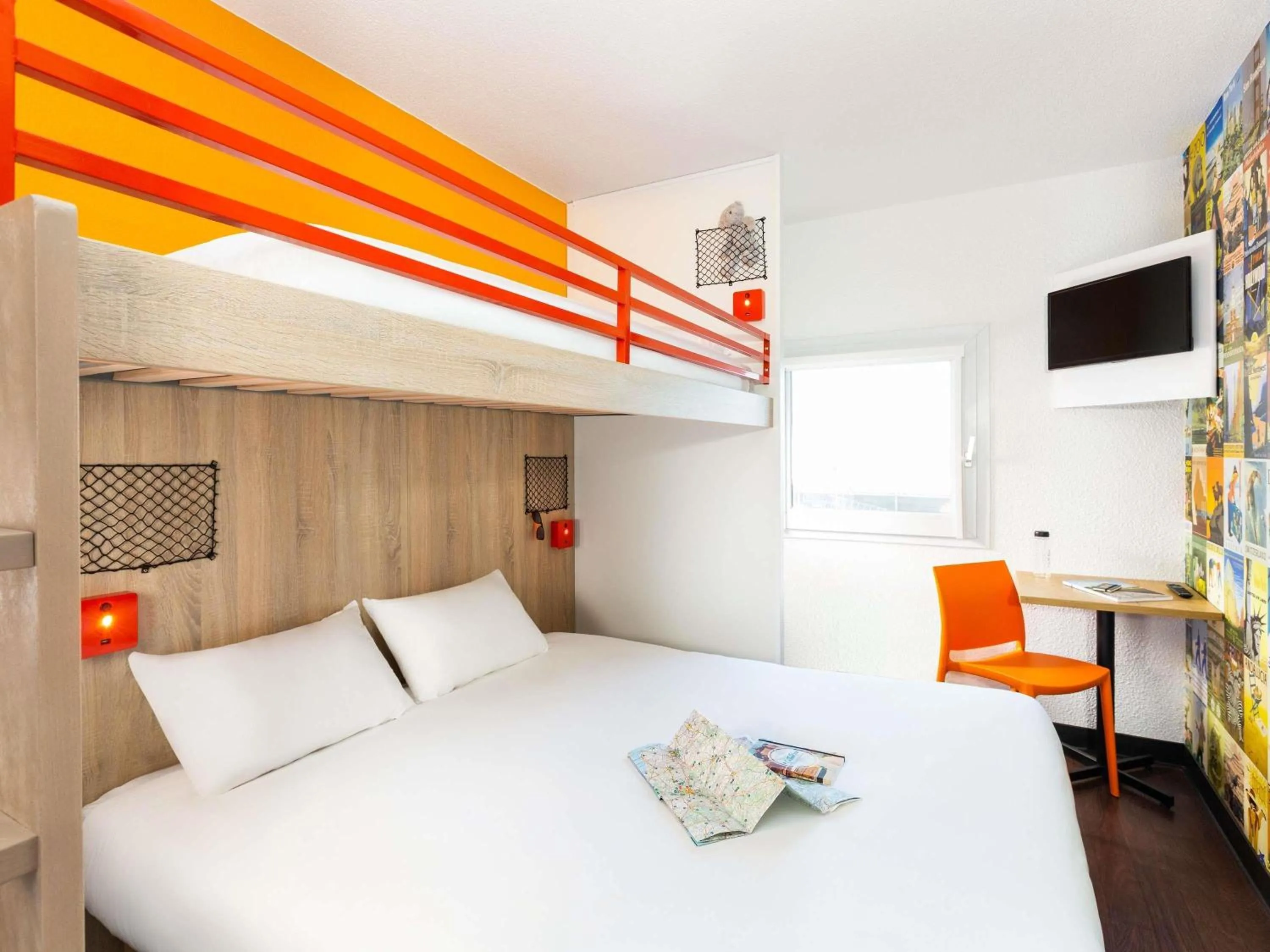 Bedroom, Bed in hotelF1 Brest Sud Plougastel