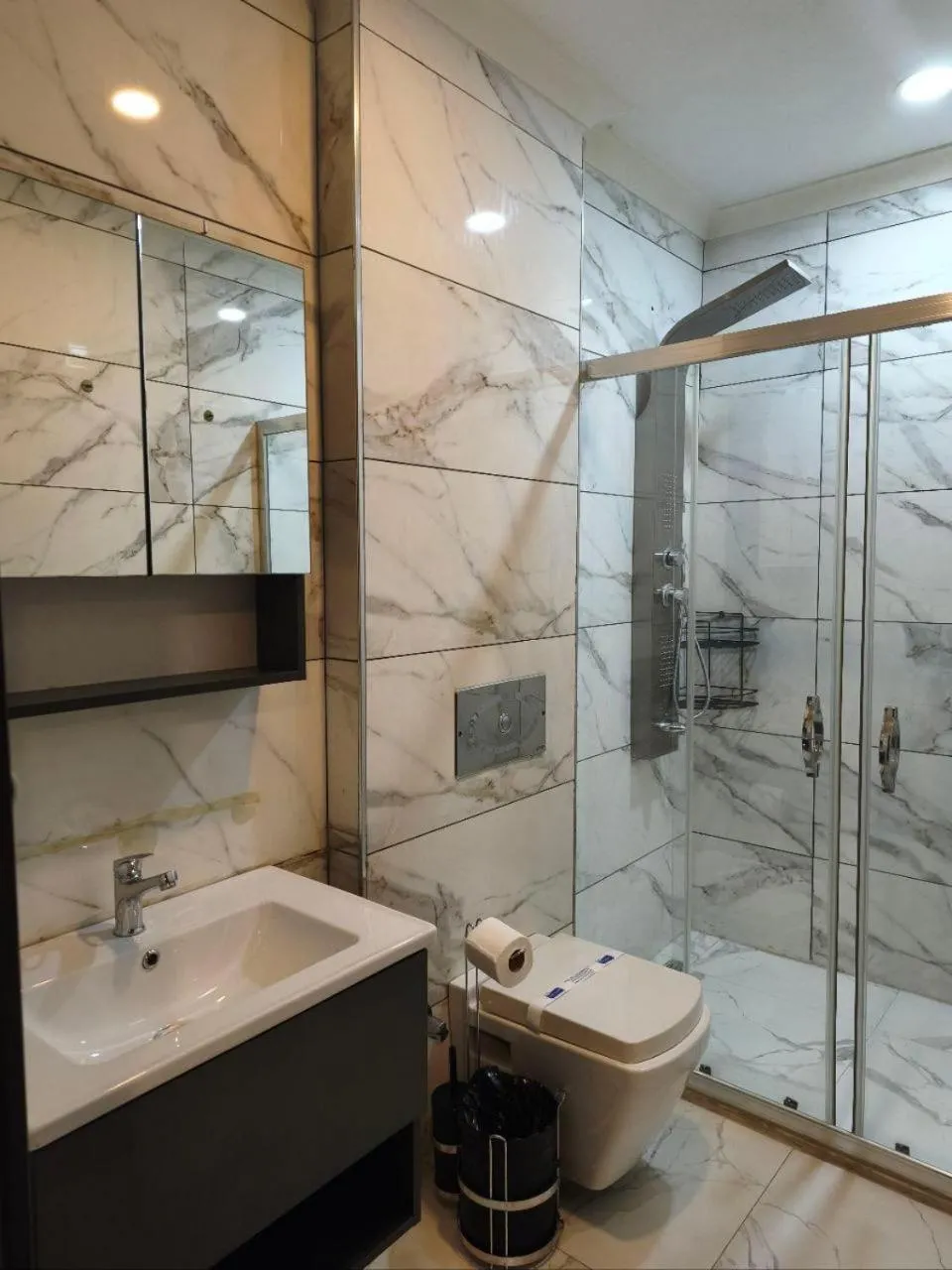 La Vie Suite Hotel