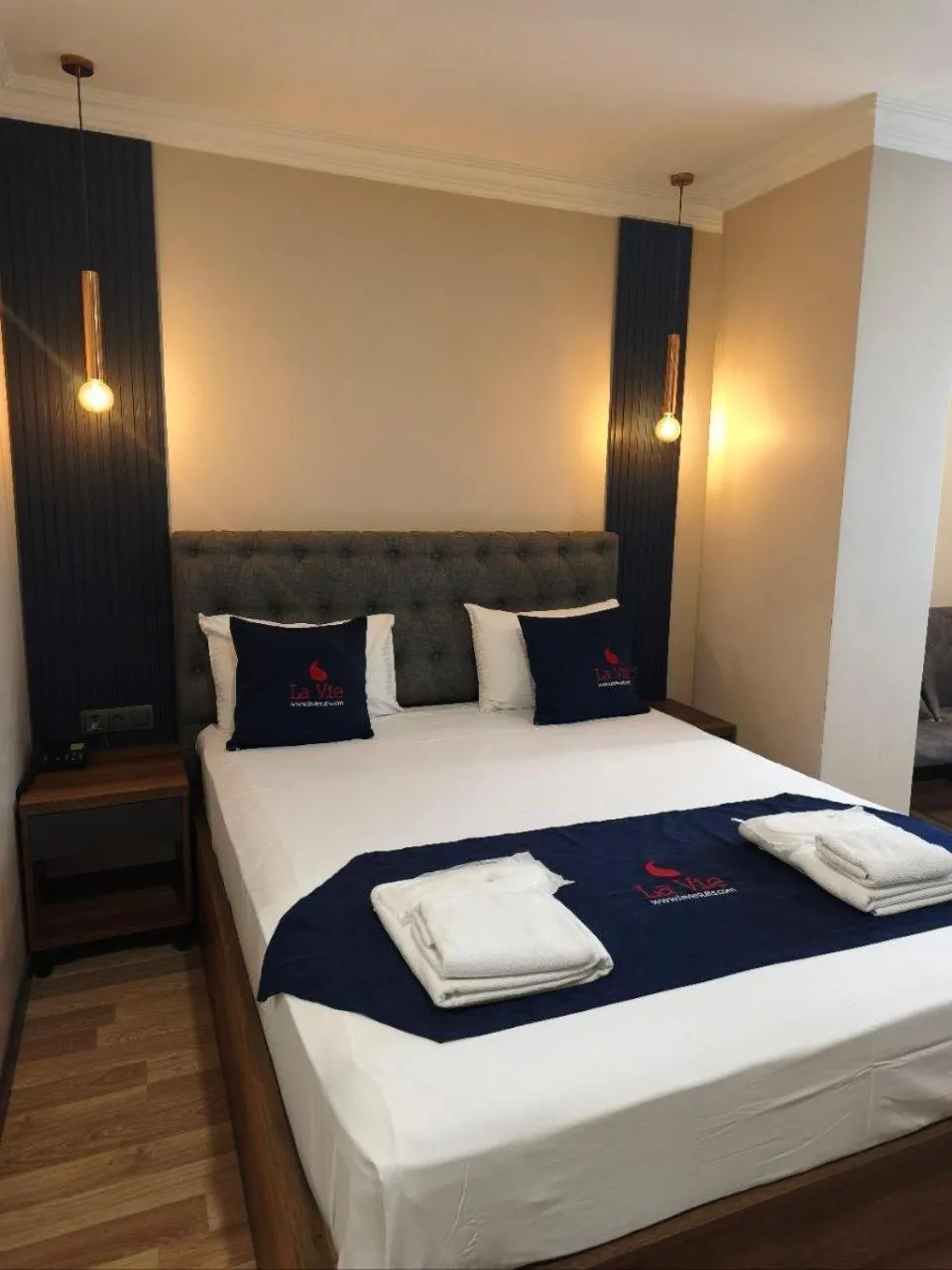 Bed in La Vie Suite Hotel