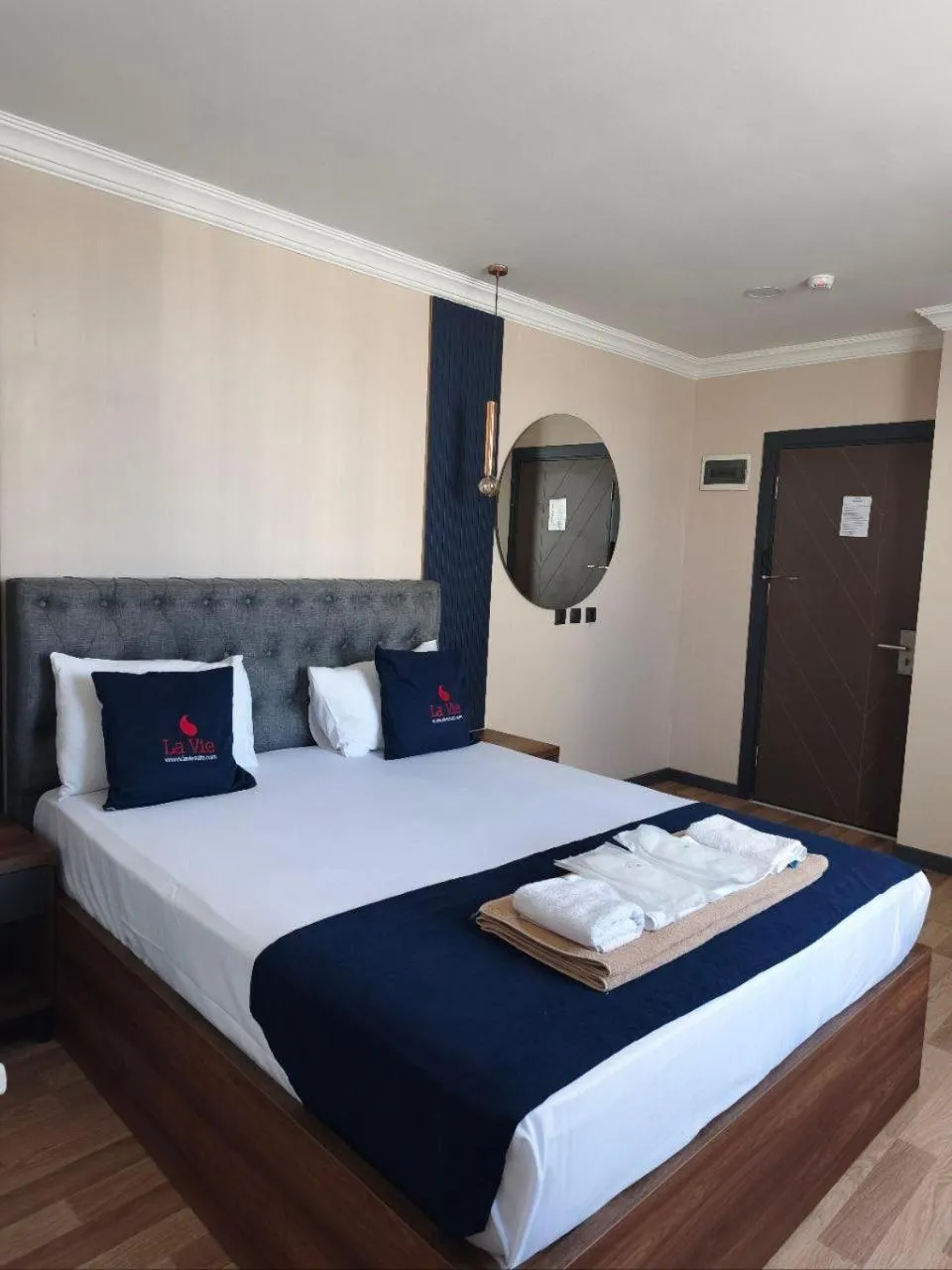 Bed in La Vie Suite Hotel