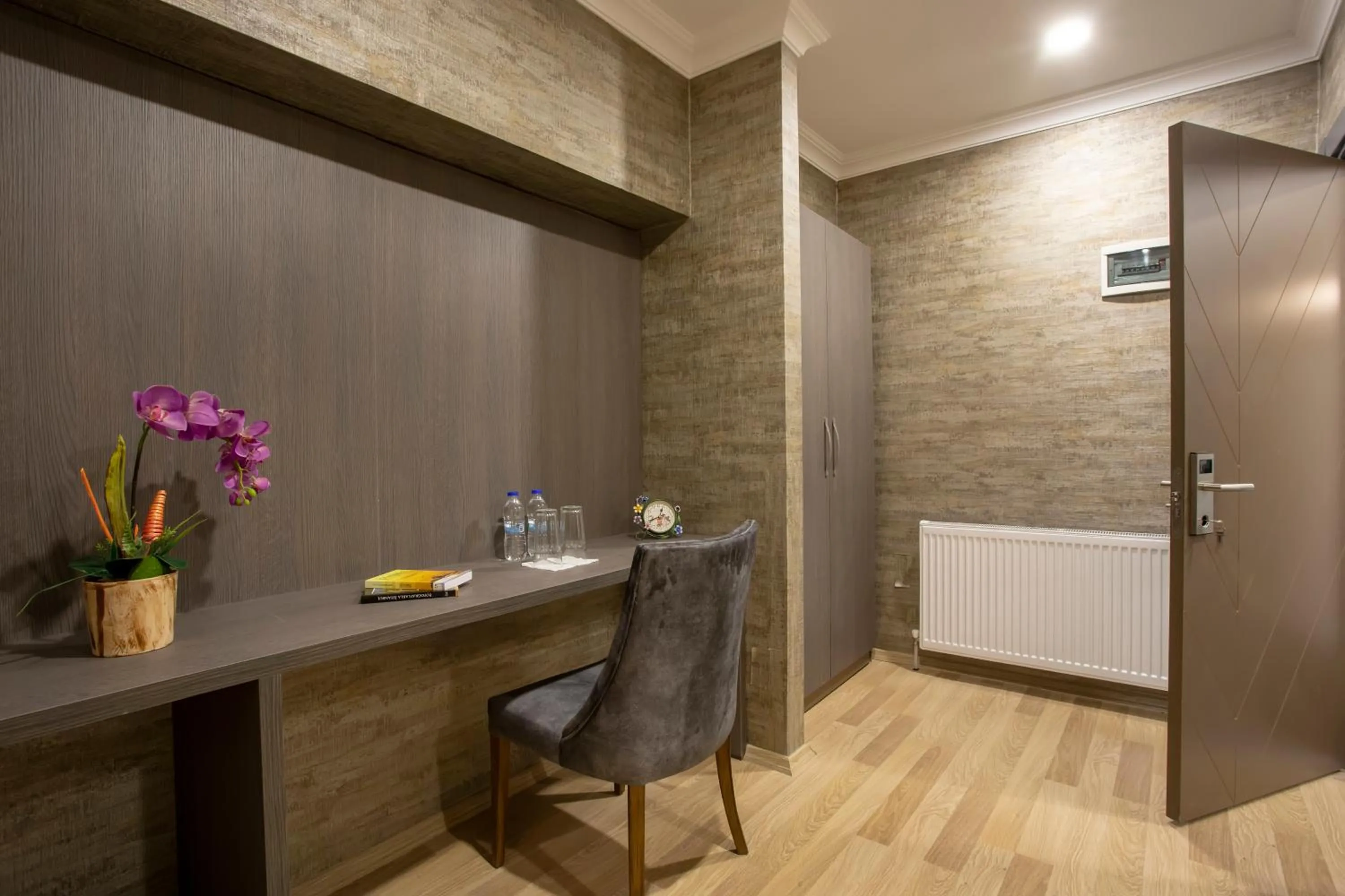 Bathroom in La Vie Suite Hotel