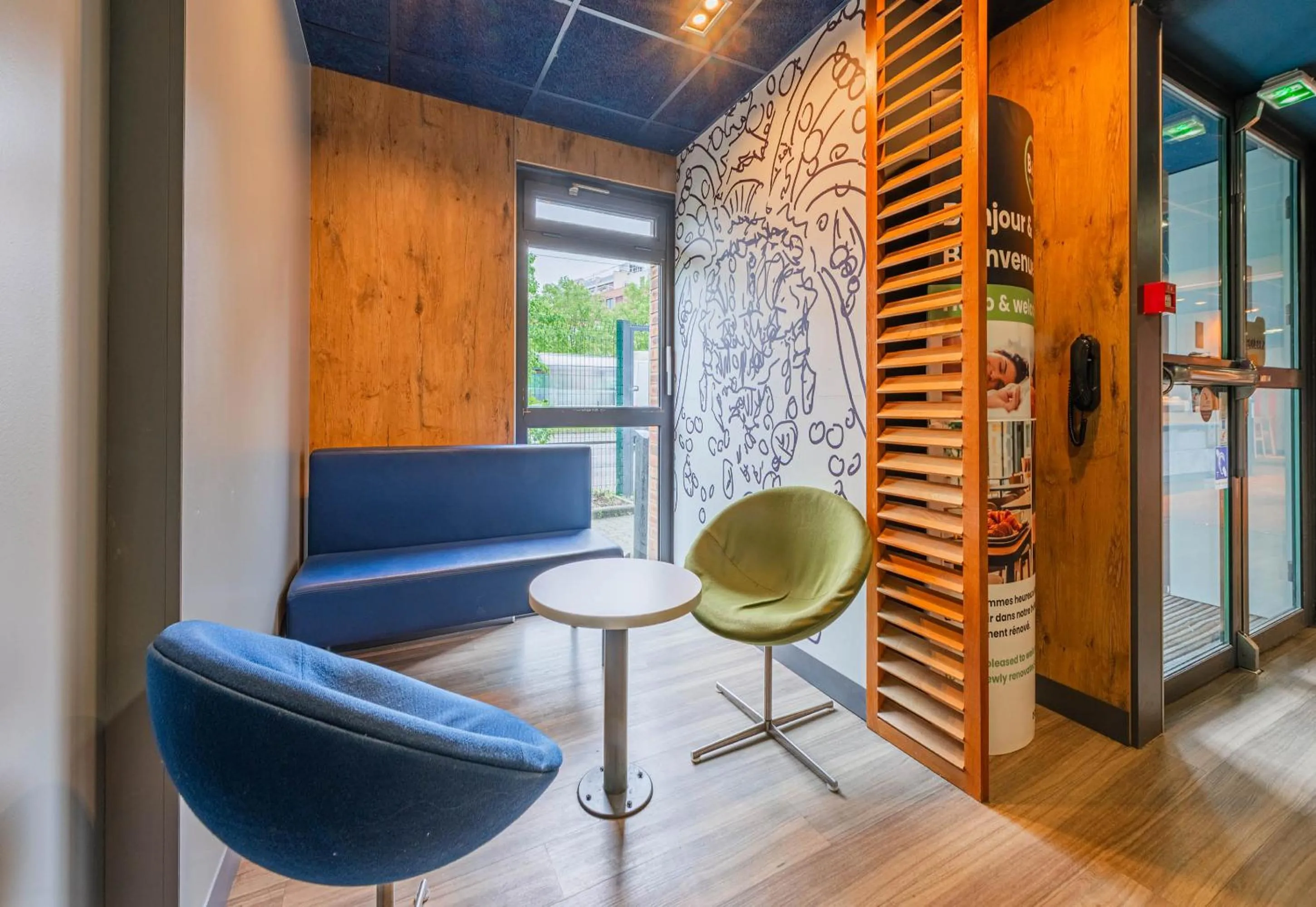 Seating area in B&B HOTEL SCHILTIGHEIM Nord