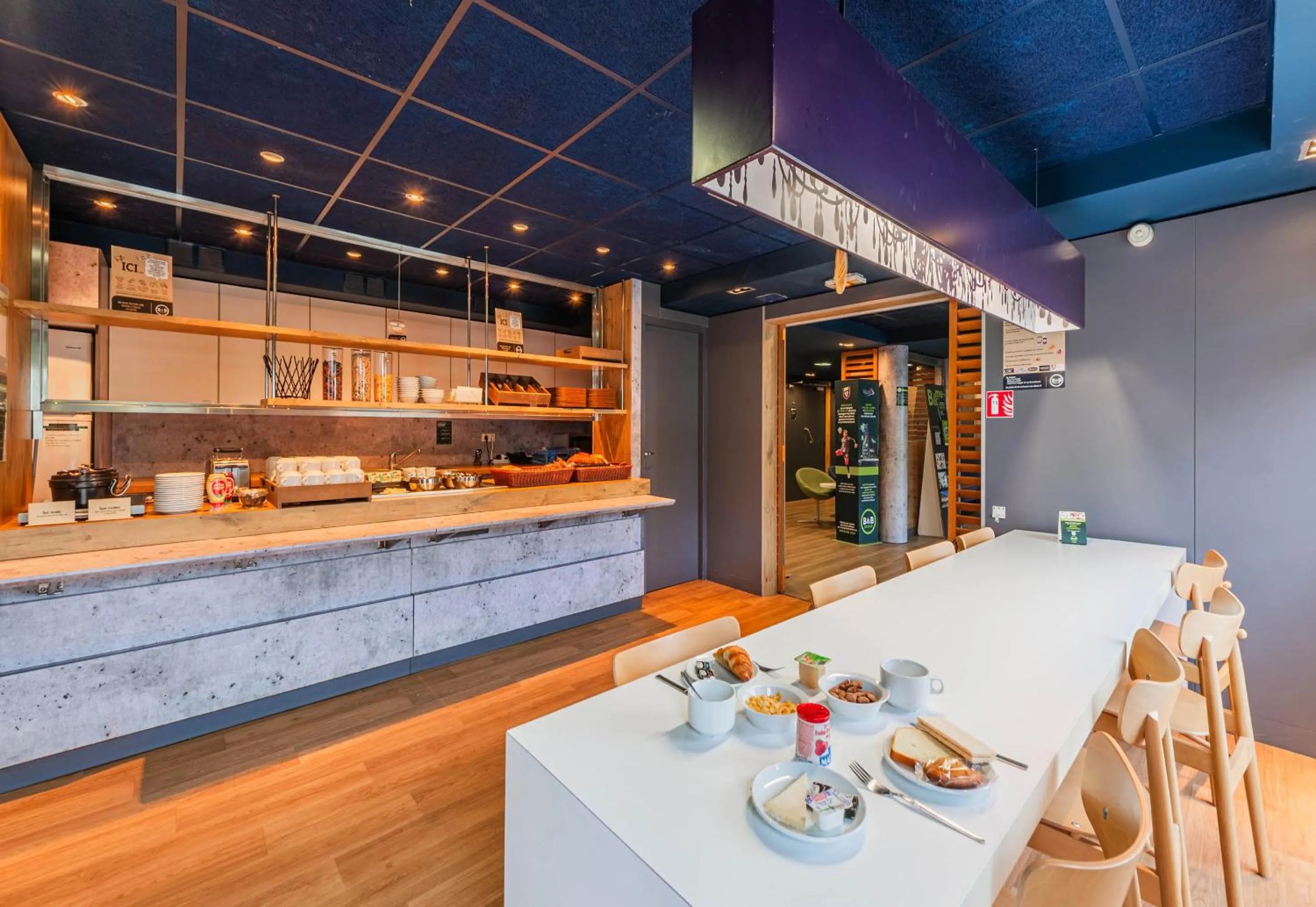 Breakfast in B&B HOTEL SCHILTIGHEIM Nord