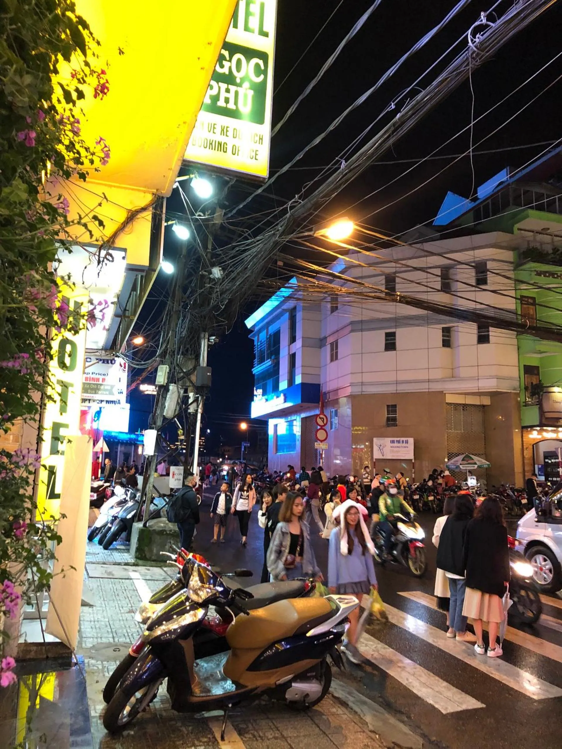 Area and facilities in Dalat Joy Hotel