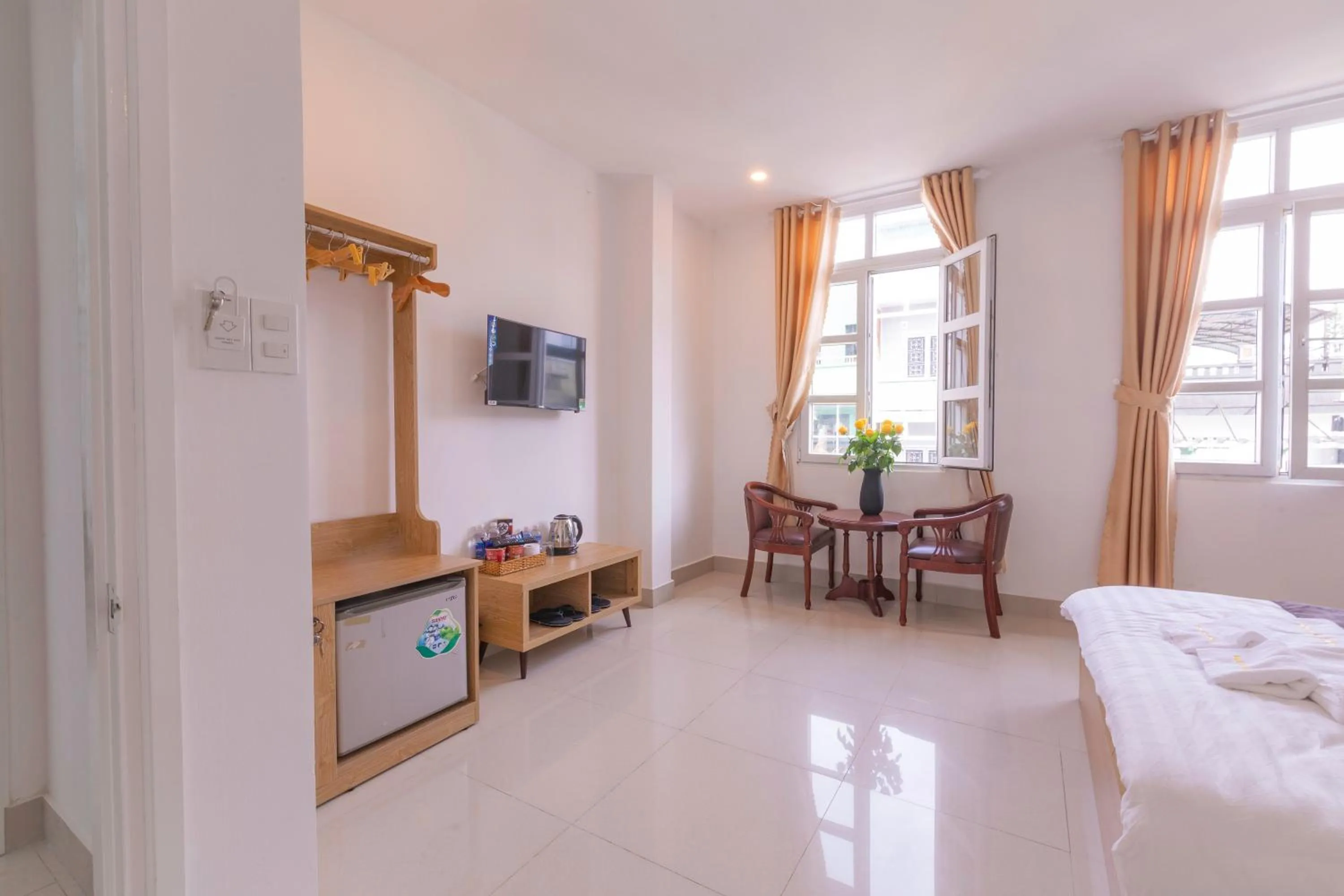 Bed in Dalat Joy Hotel