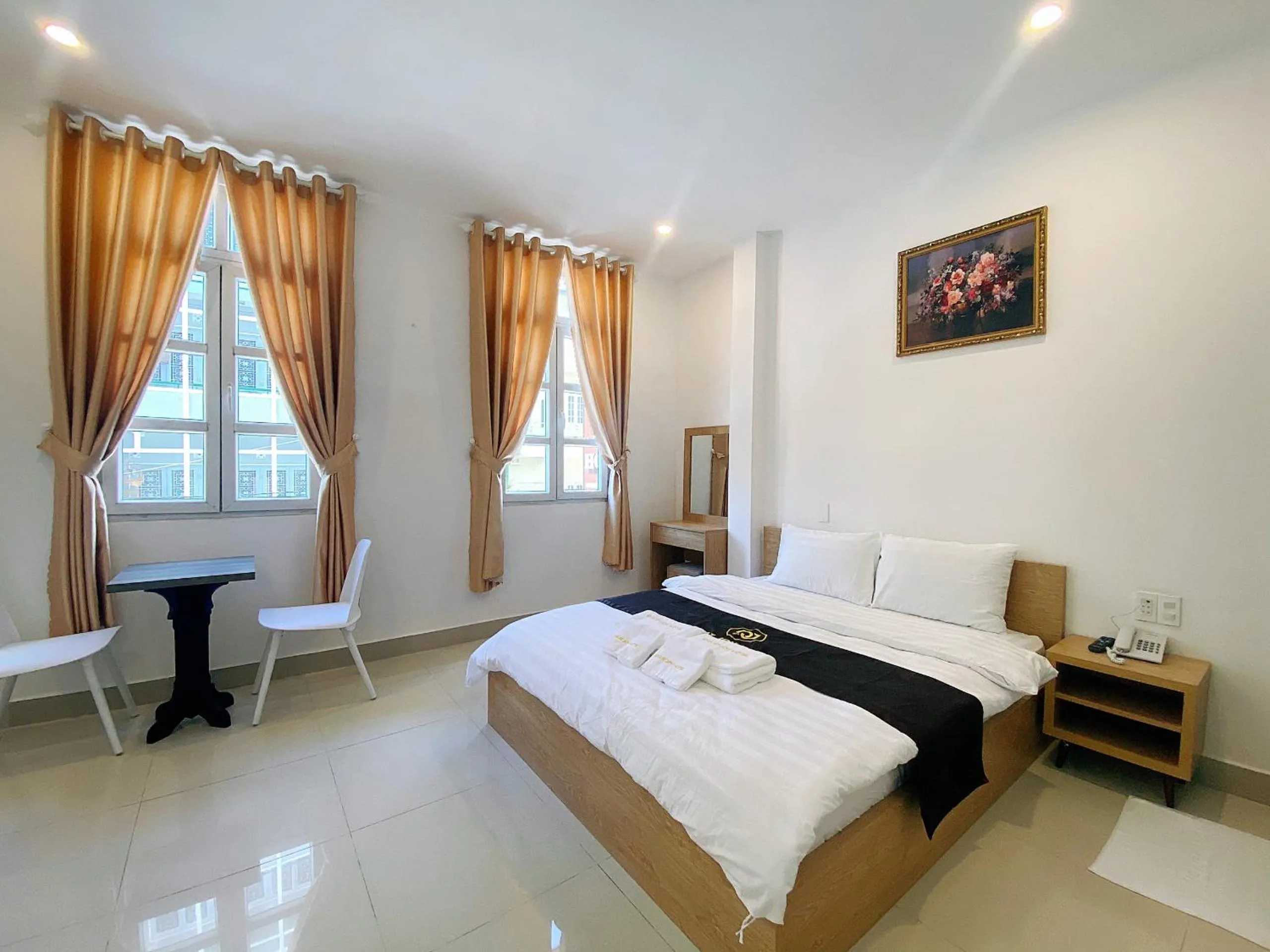 City view, Bed in Dalat Joy Hotel