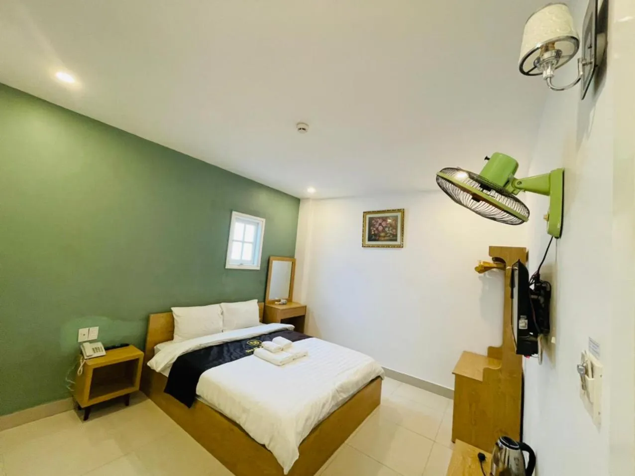 Bed in Dalat Joy Hotel