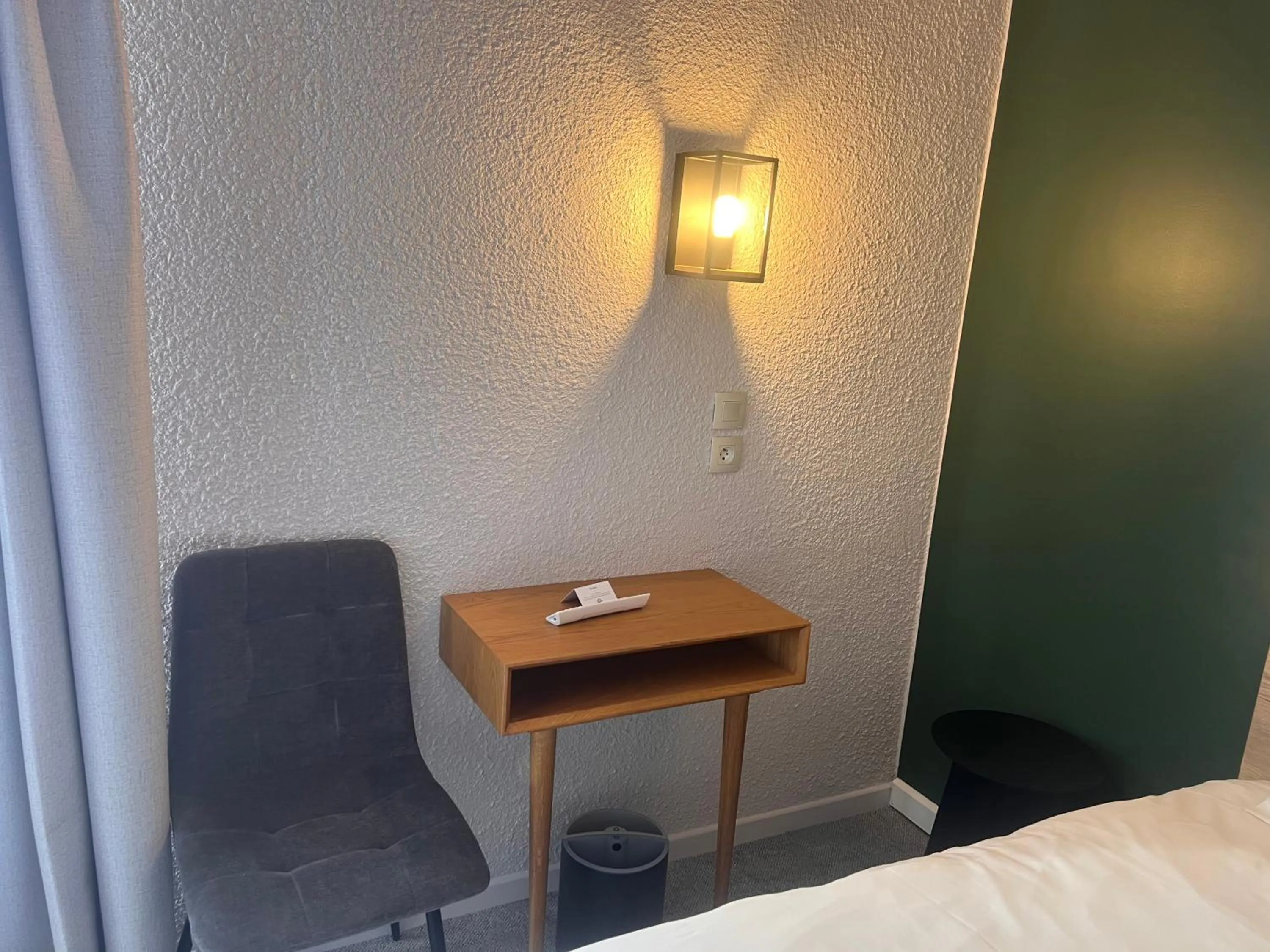 Bed in ibis budget Nimes Marguerittes - A9