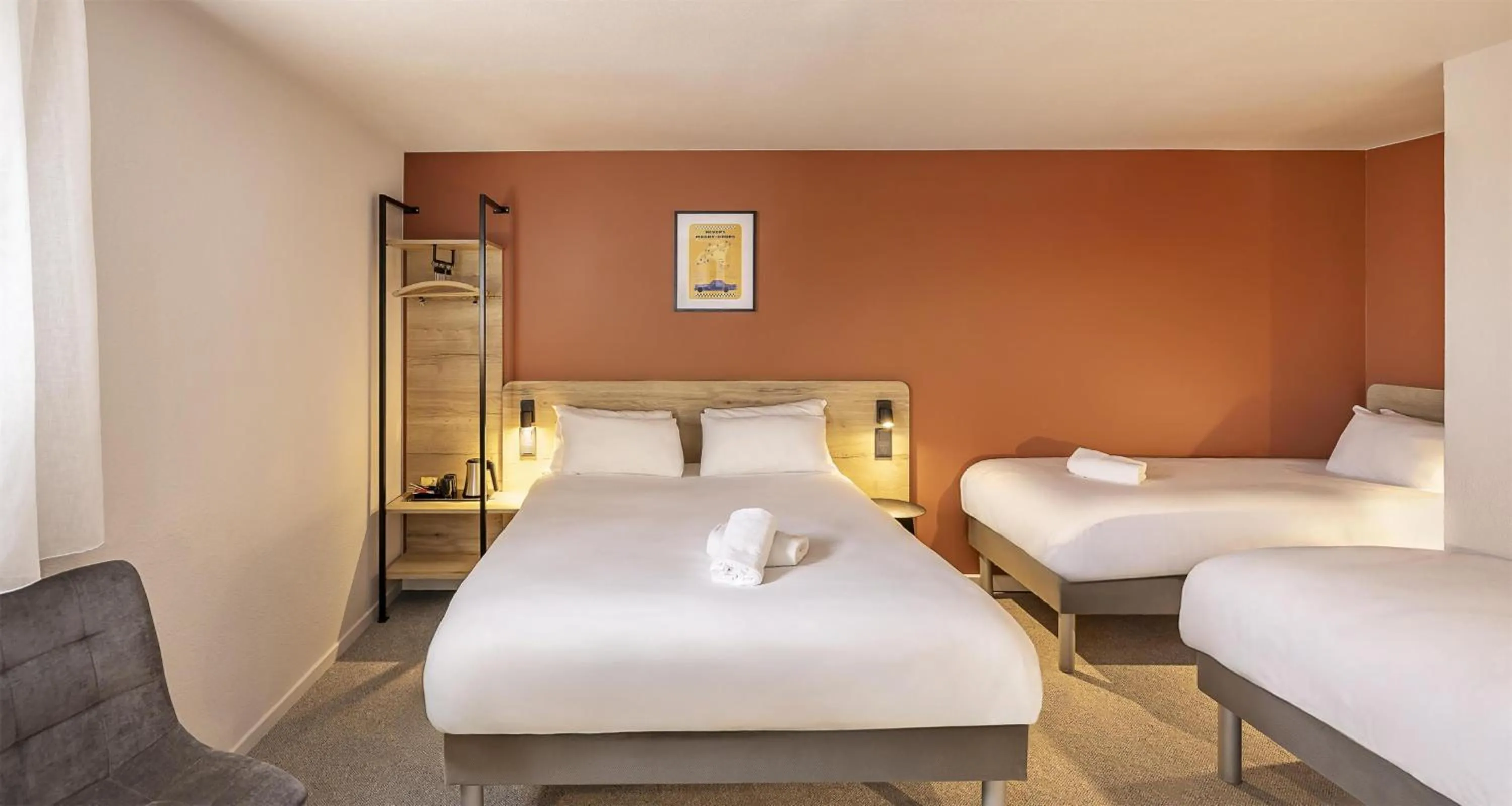 View (from property/room), Bed in Sure Hotel by Best Western Nimes Est