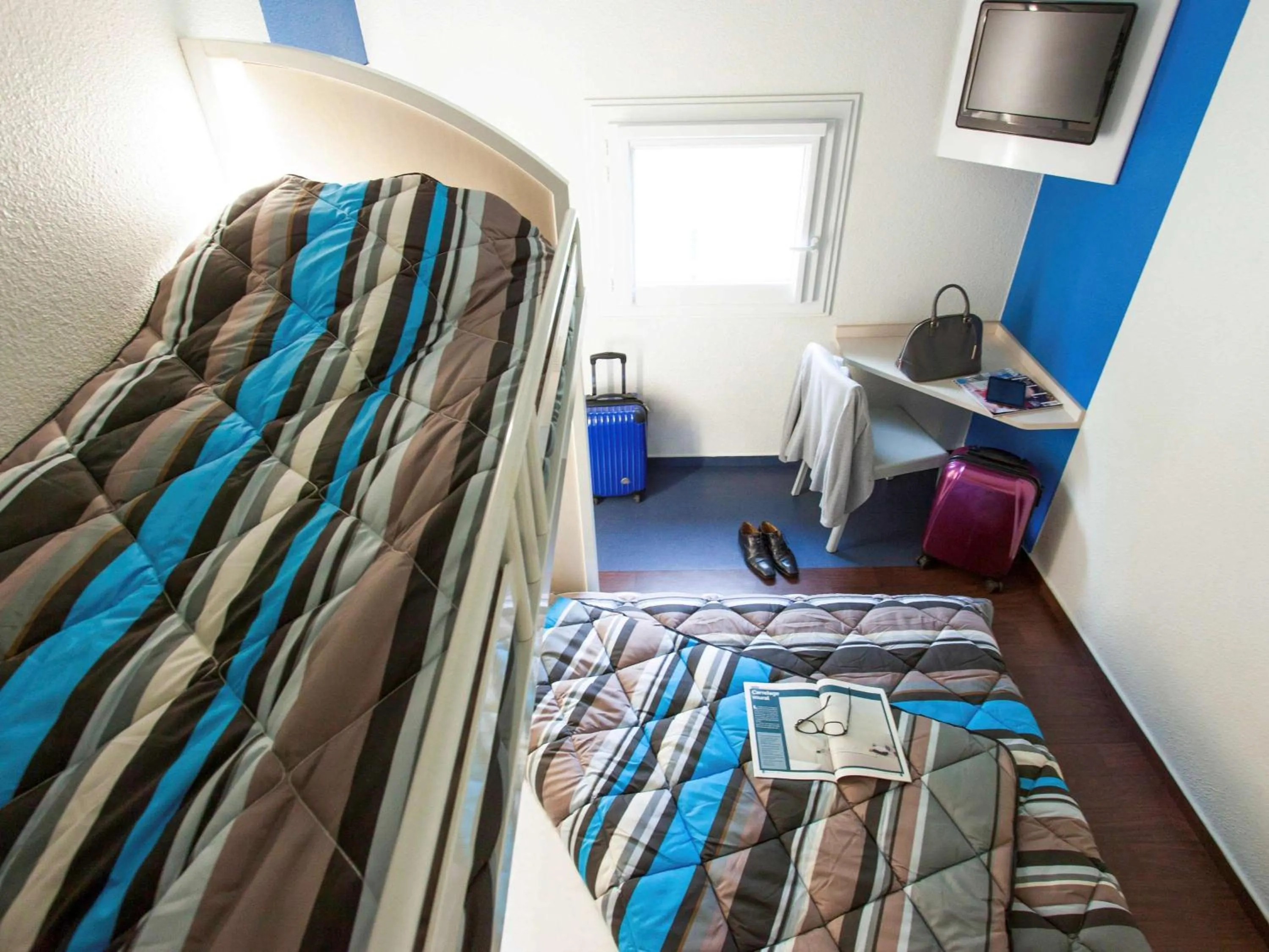 Photo of the whole room, Bed in hotelF1 Nancy Nord Bouxieres