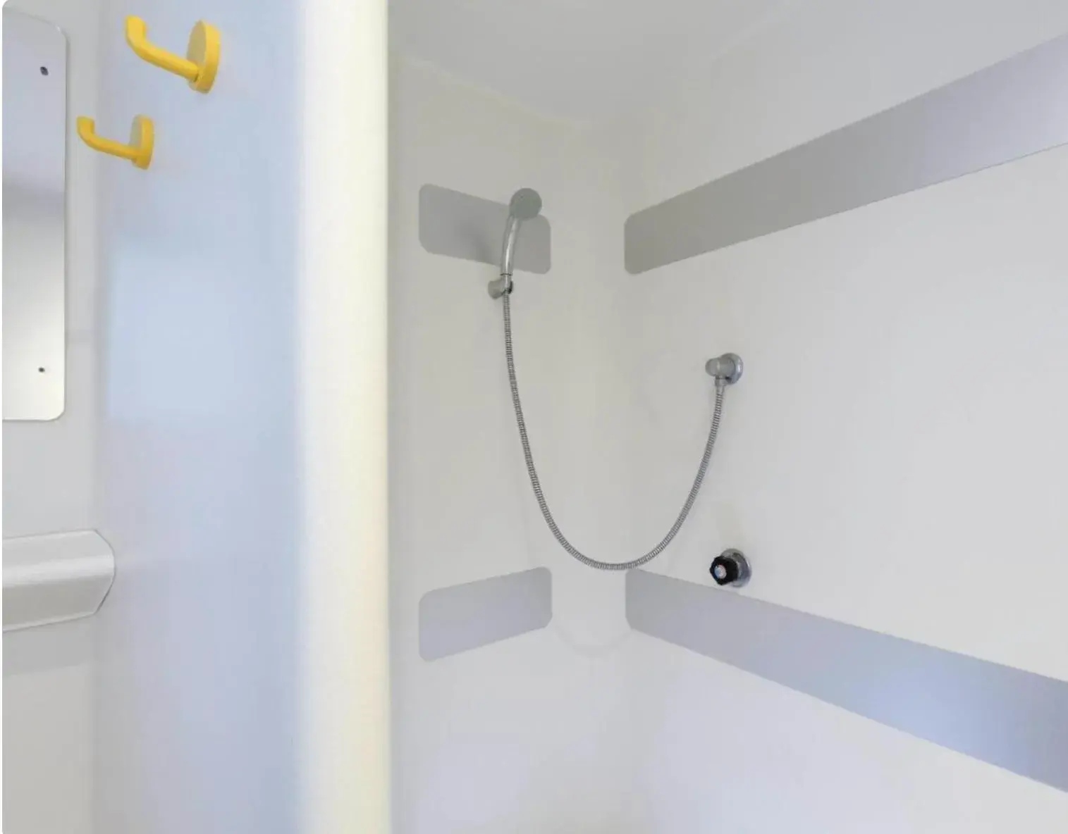 Triple Room with Shared Bathroom in MELINESS Hotel Triple Room with Shared Bathroom in MELINESS Hotel