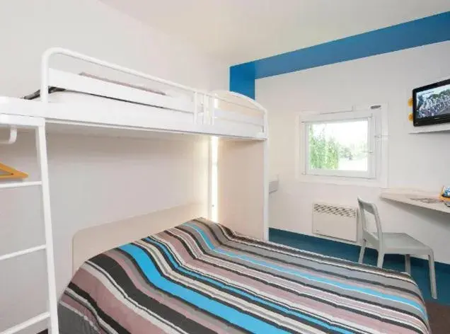 Bedroom, Bed in MELINESS Hotel Bedroom, Bed in MELINESS Hotel