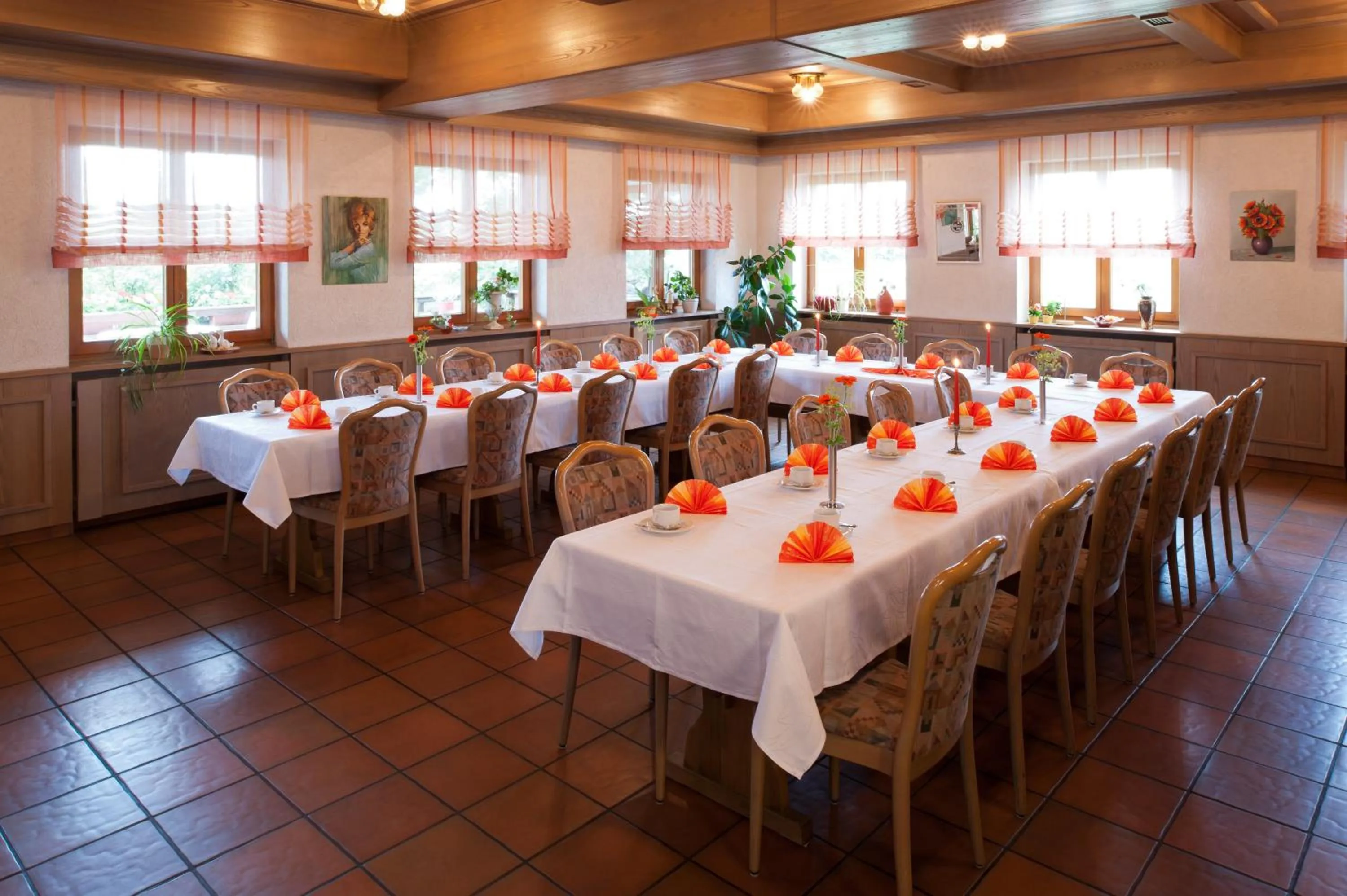 Restaurant/places to eat in Sindersdorfer Hof