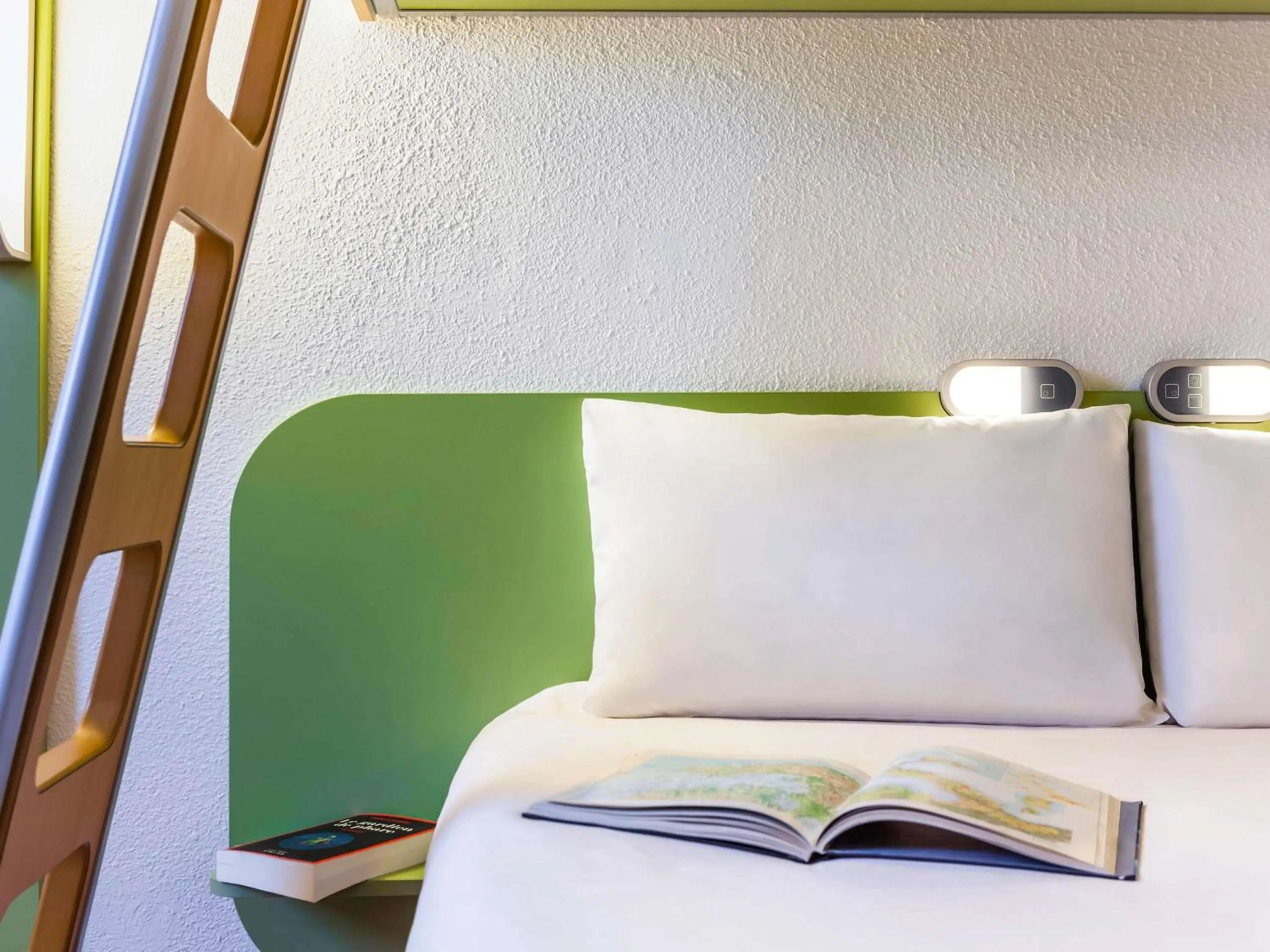 Bed in ibis budget Marne la Vallée Pontault Combault