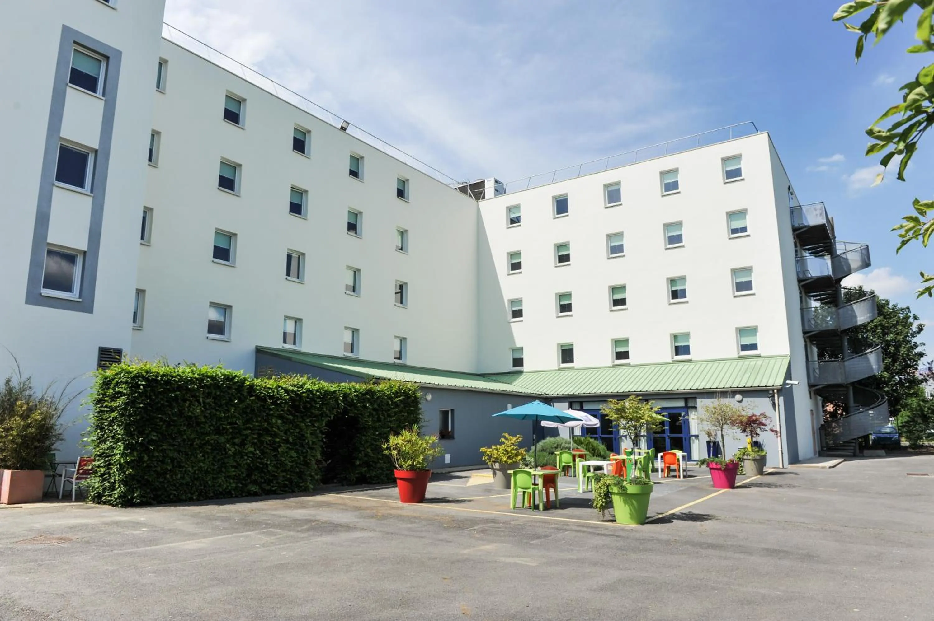 Area and facilities in ibis budget Marne la Vallée Pontault Combault