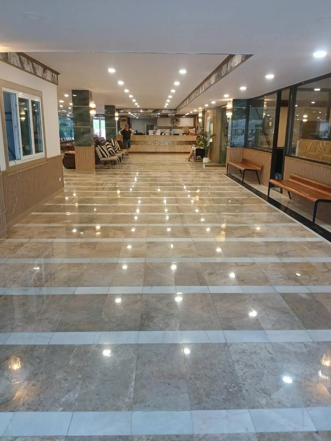 Property building in Hotel Pattaya Beach