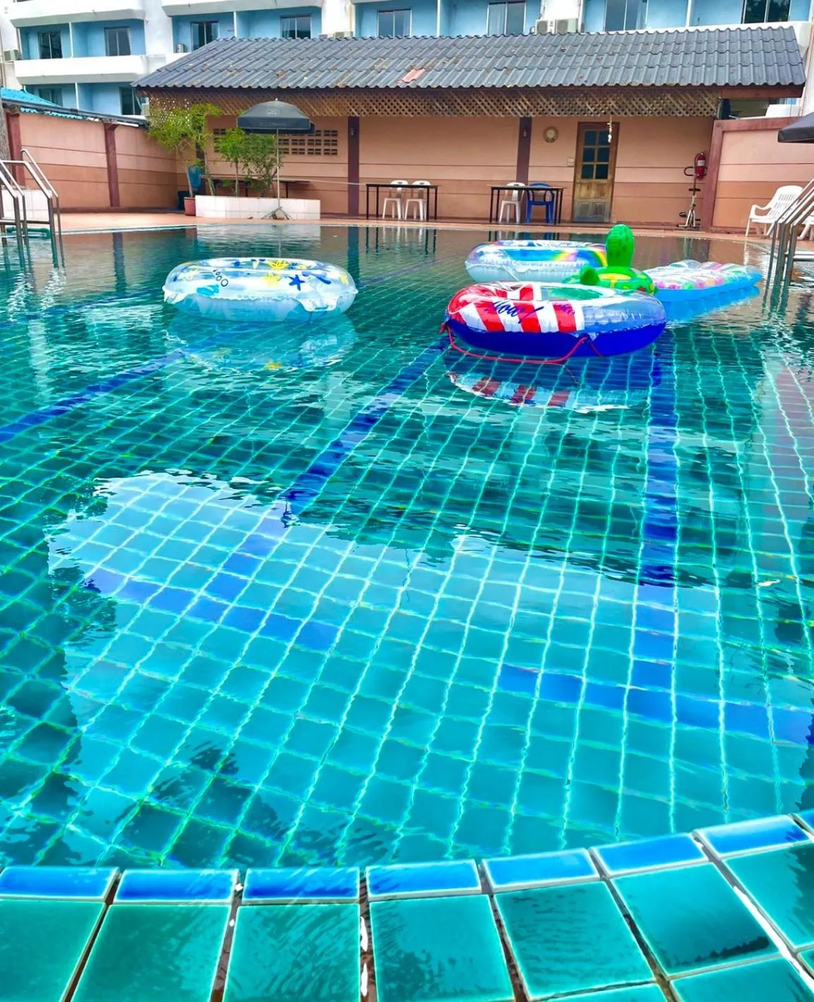 Pool view in Hotel Pattaya Beach