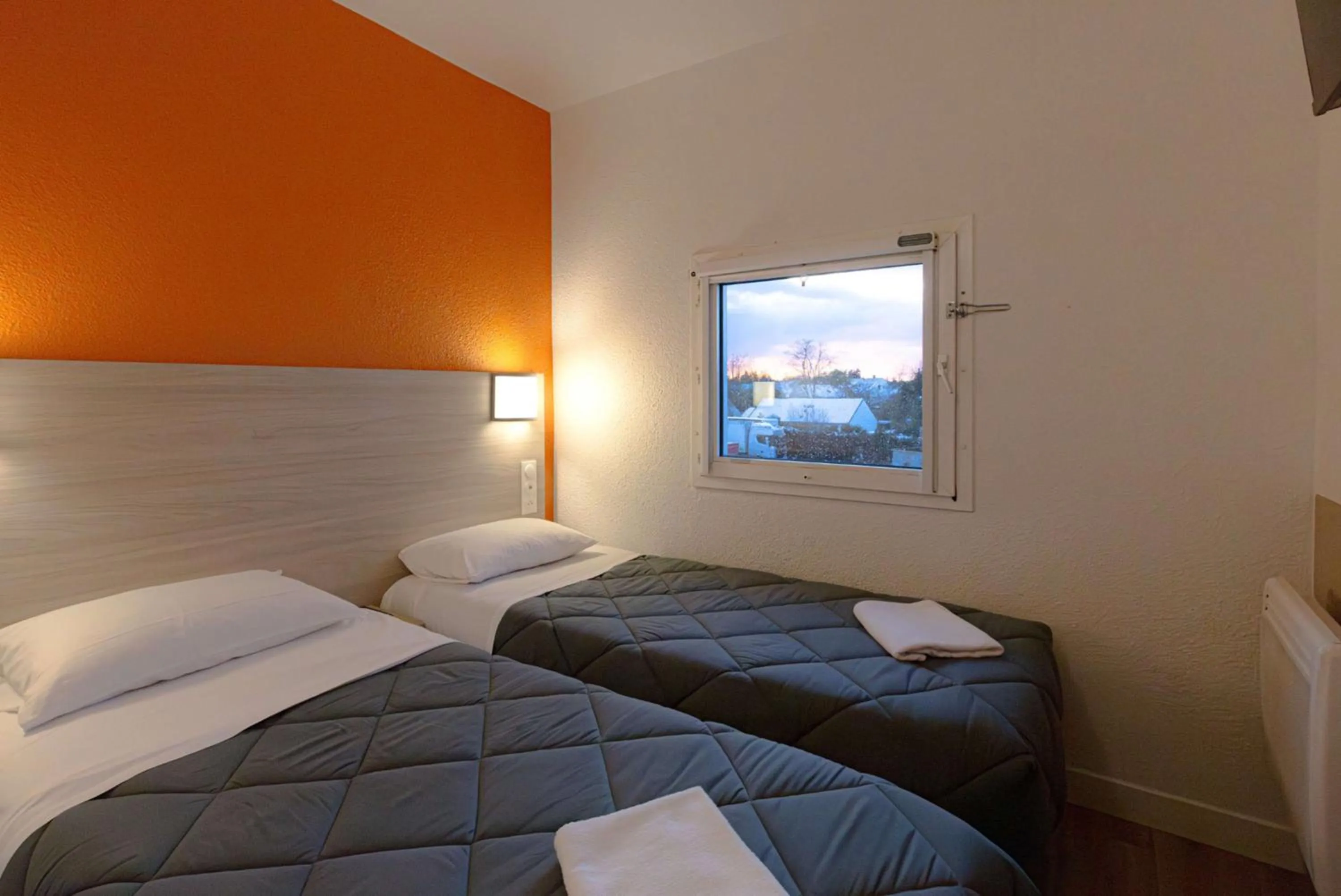 Bedroom, Bed in Première Classe Plaisir Gatines