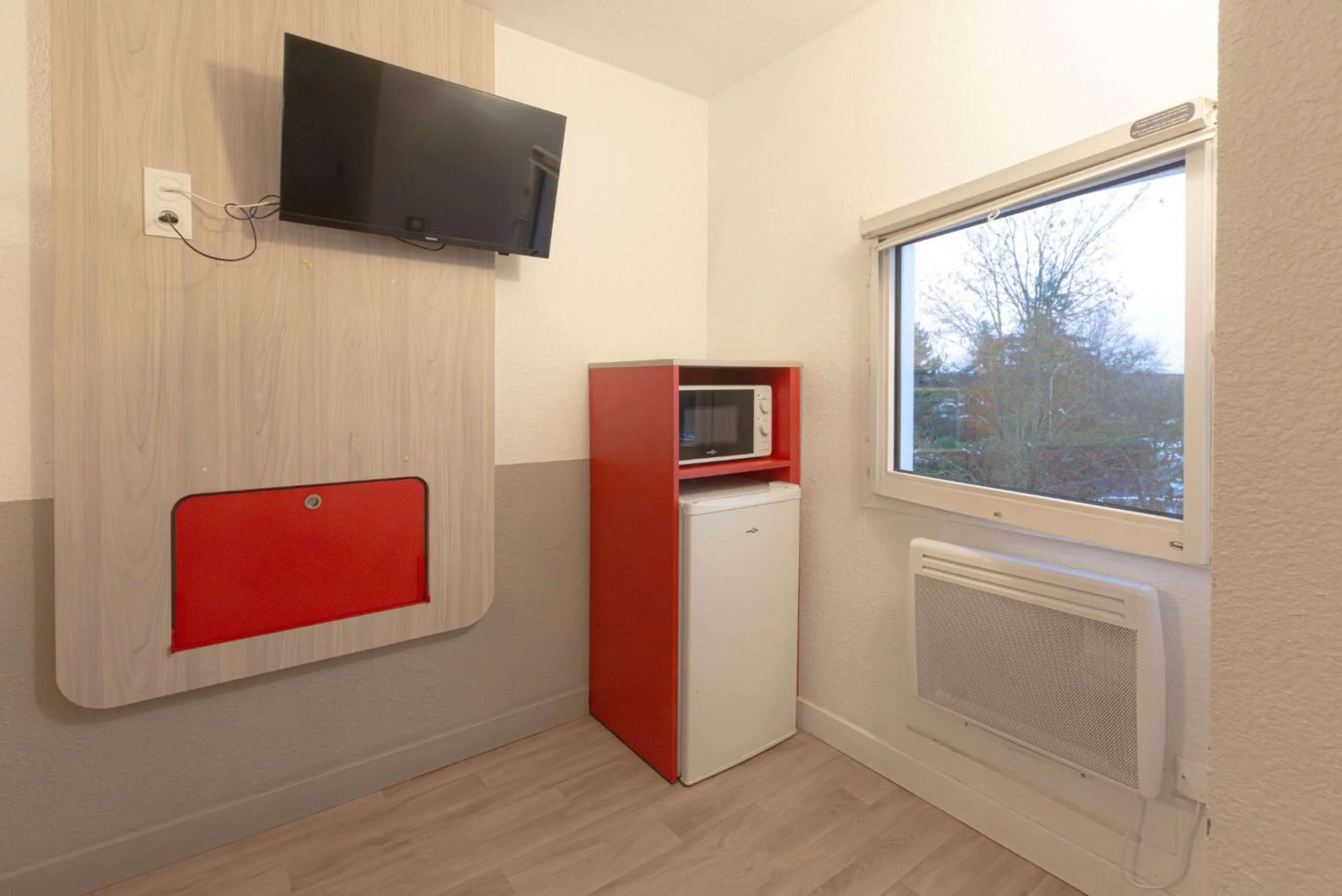 Bedroom in Première Classe Plaisir Gatines