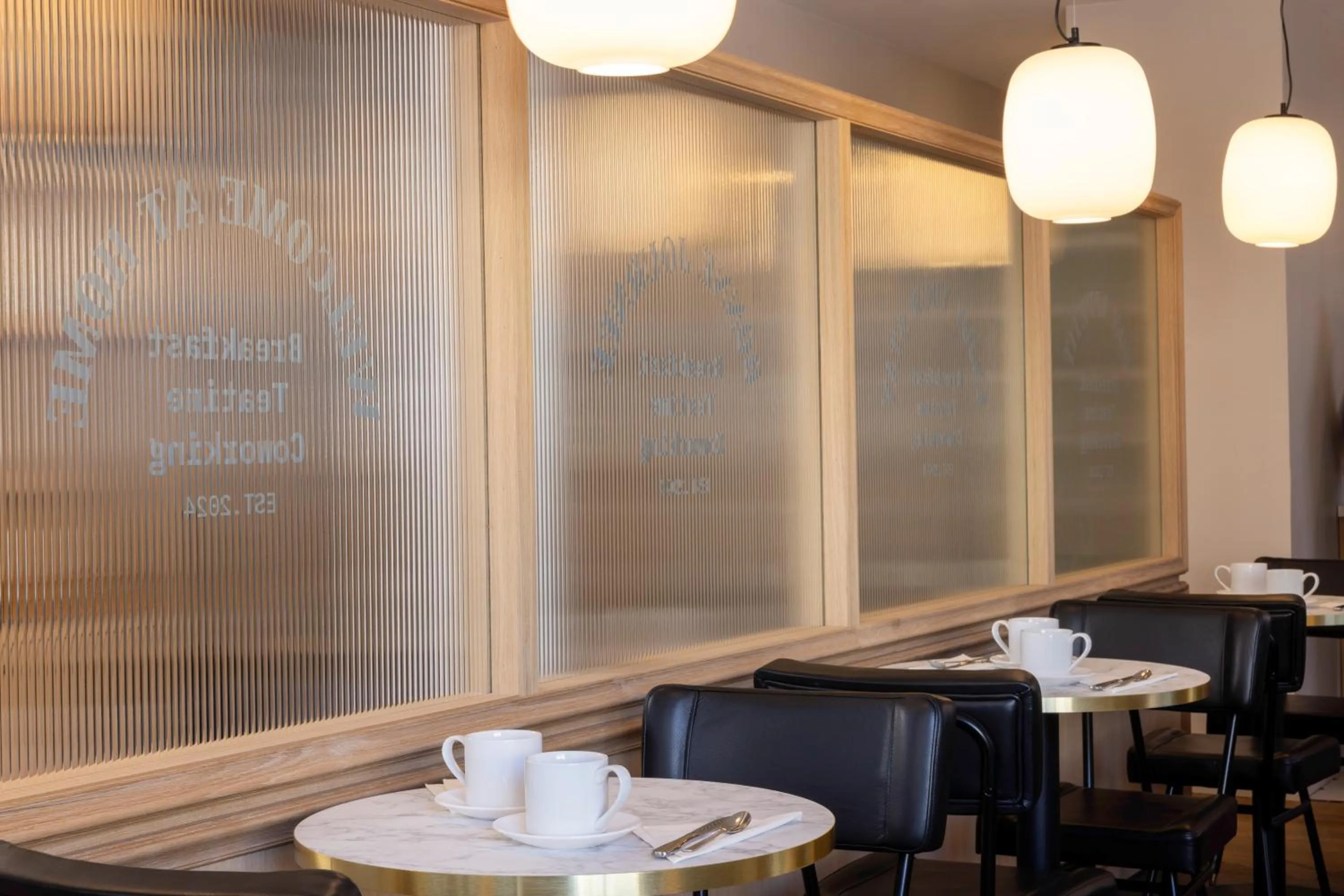 Breakfast in Bijou Hôtel Paris Boulogne