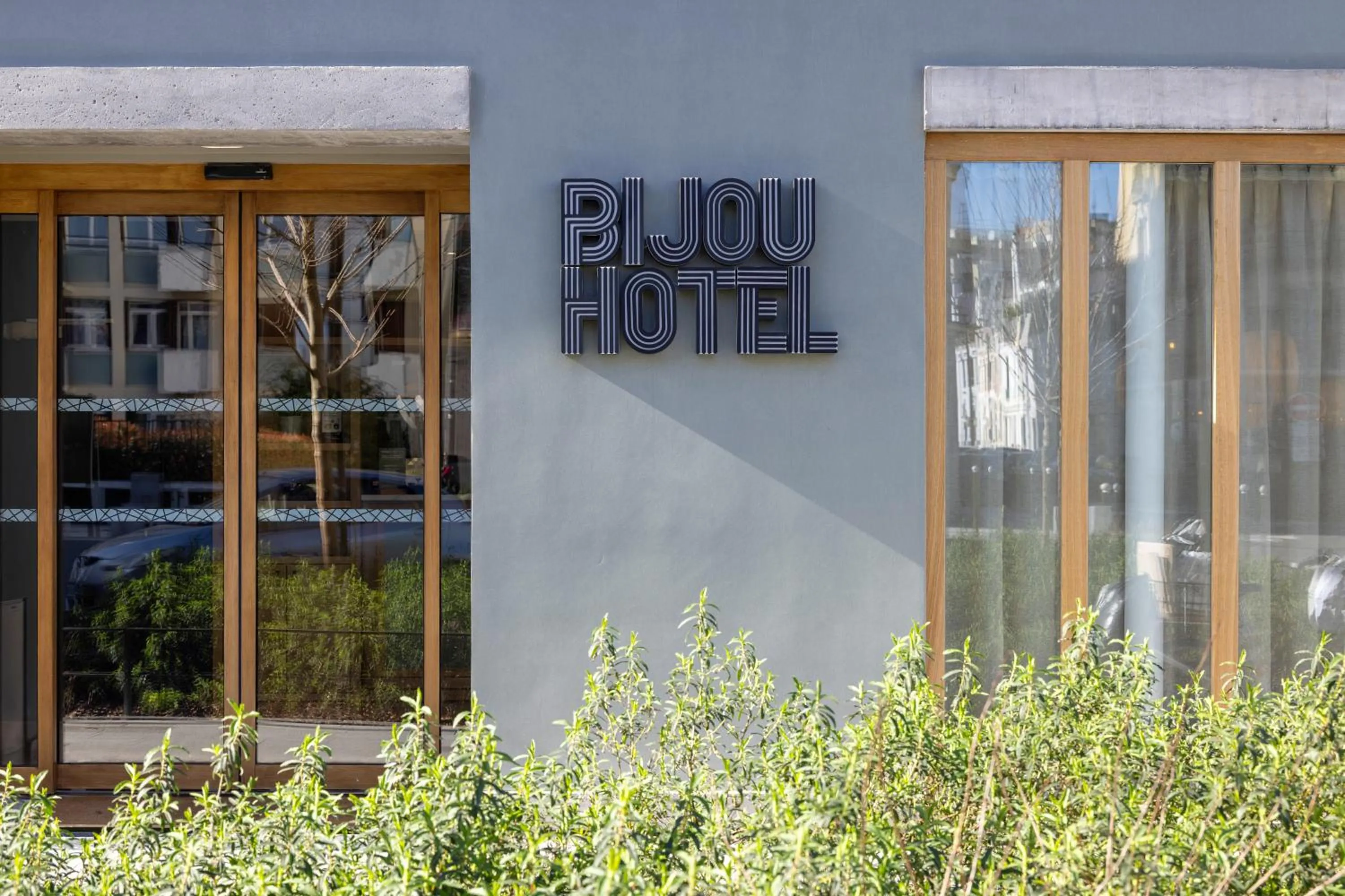 Property building in Bijou Hôtel Paris Boulogne