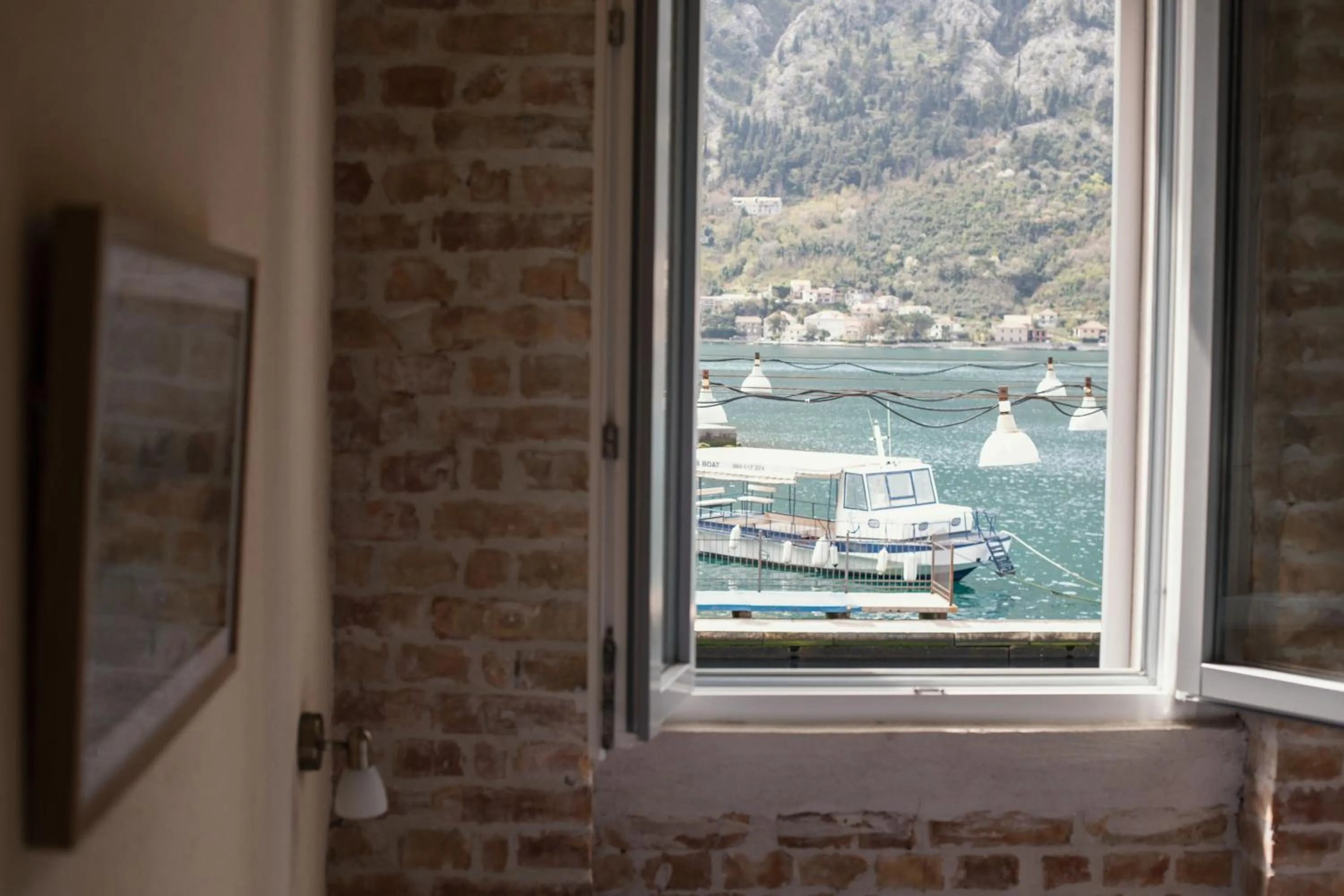 Mountain view in Step to Kotor bay Guesthouse