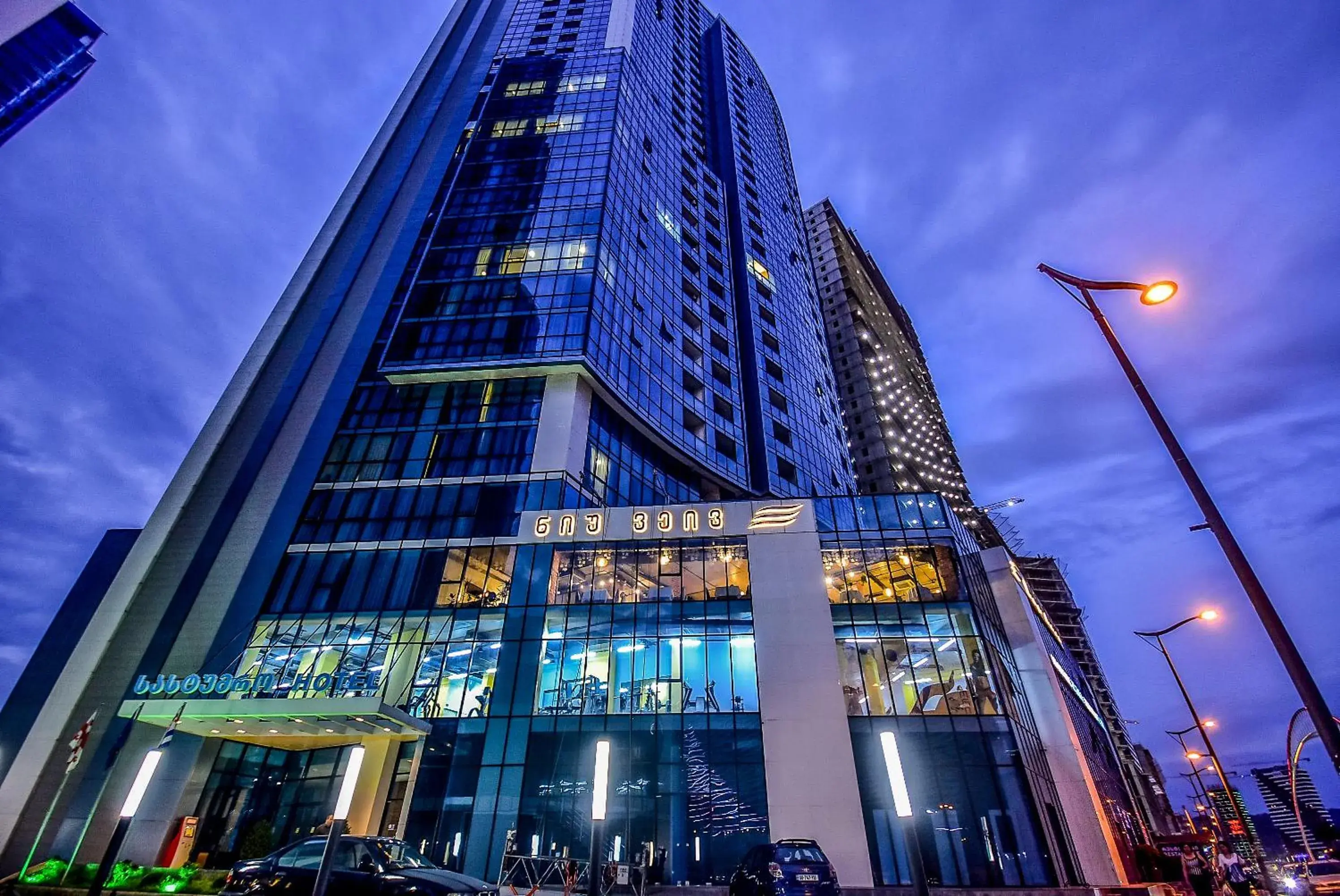 Property building in New Wave Hotel Property building in New Wave Hotel