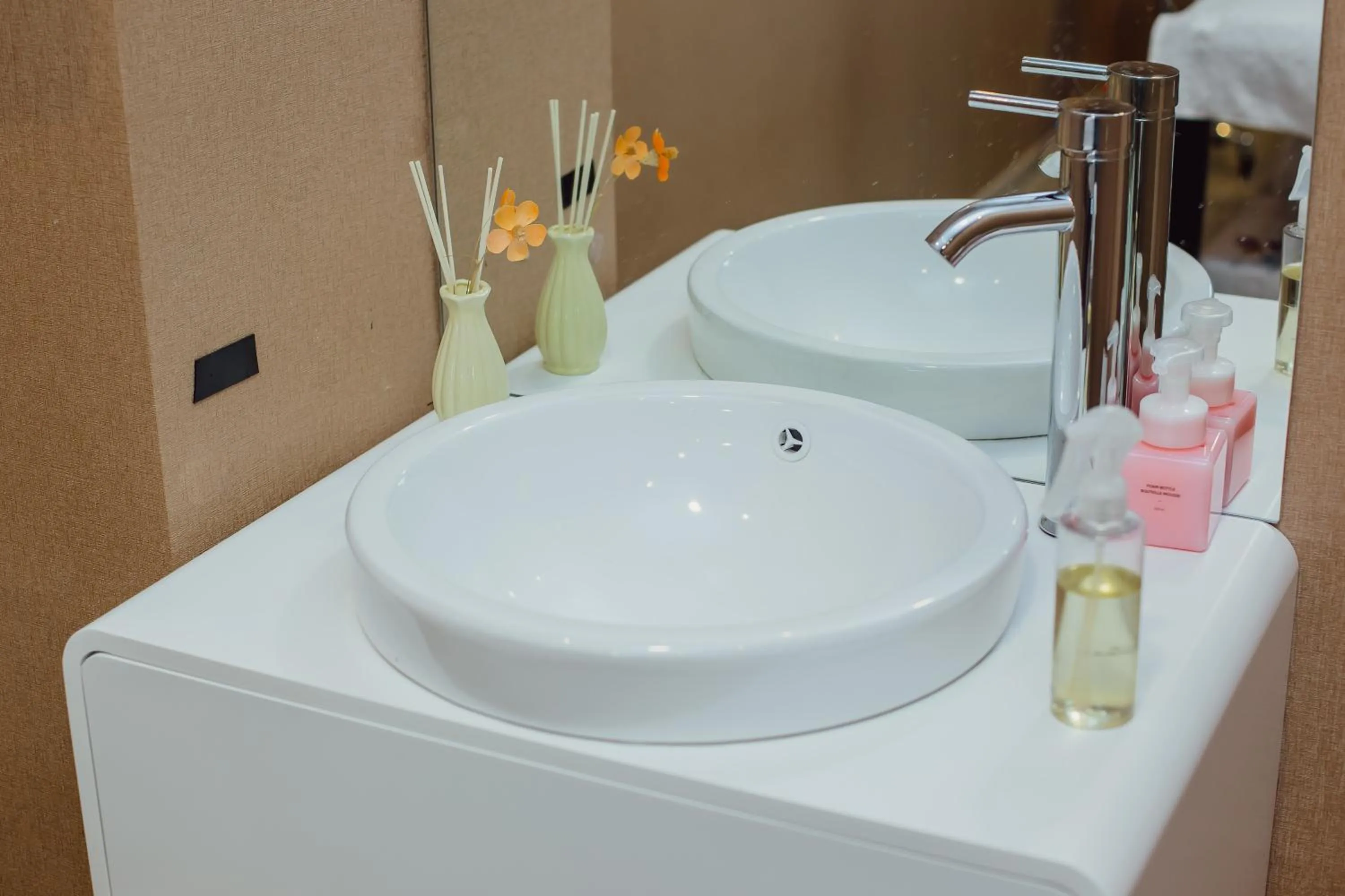 Spa and wellness centre/facilities in New Wave Hotel