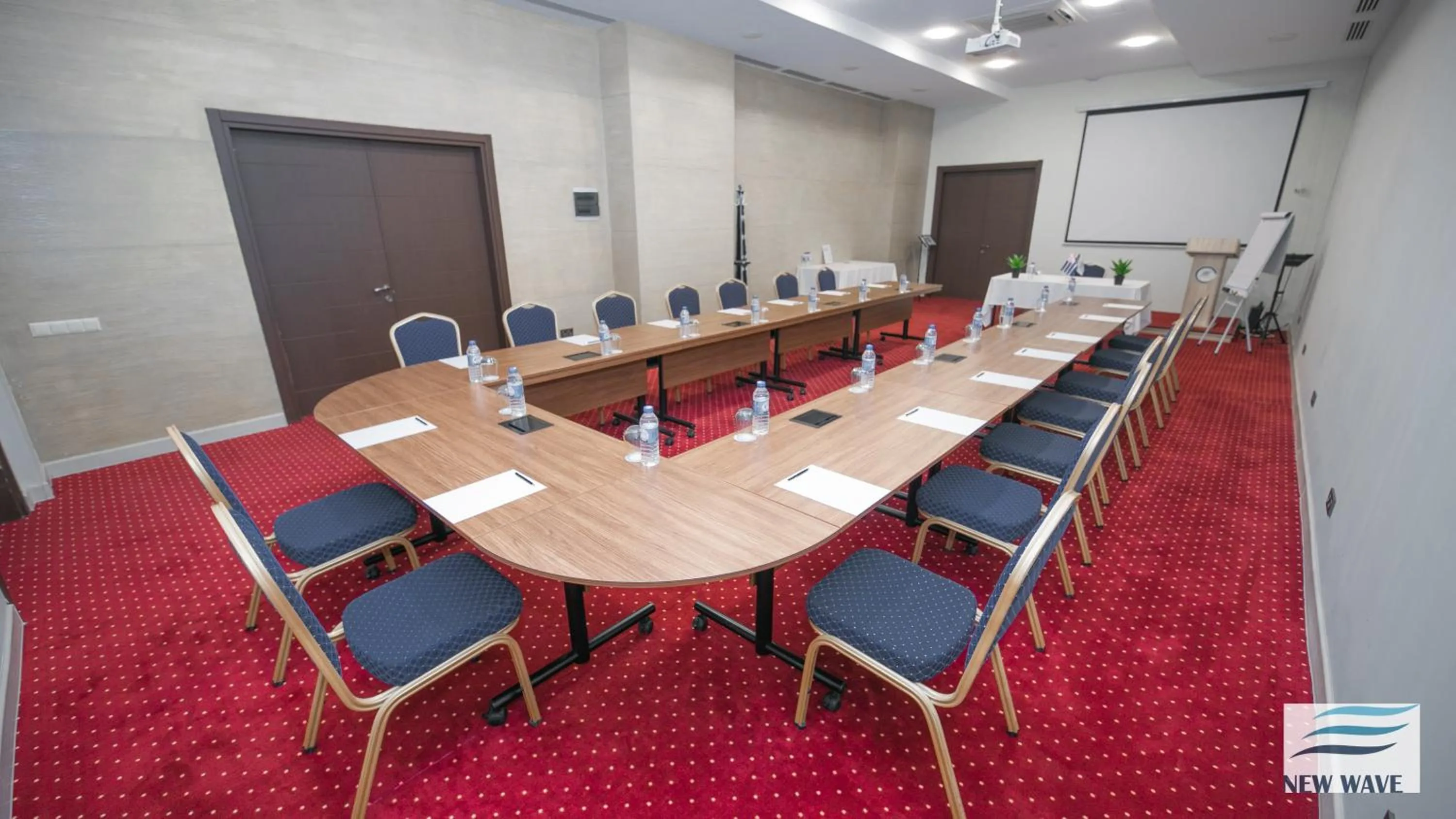 Meeting/conference room in New Wave Hotel