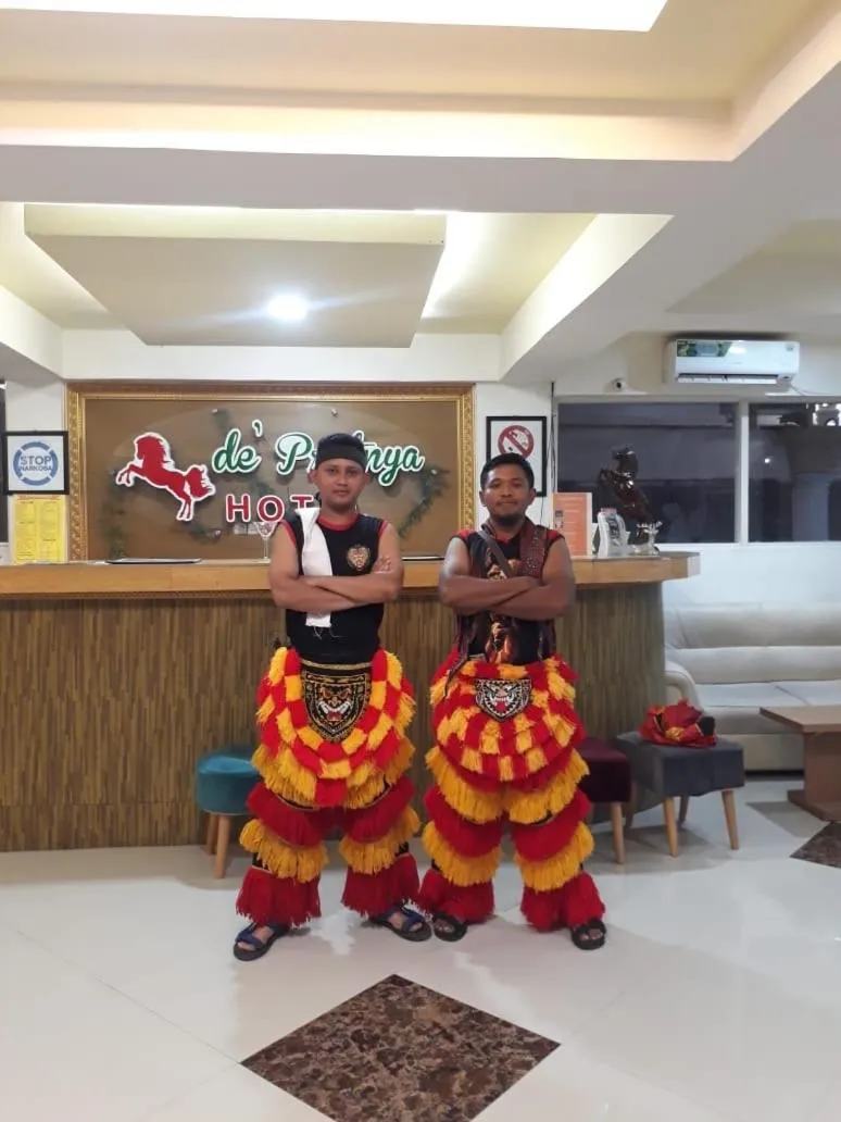 Votel Hotel De'Pratnya Kediri