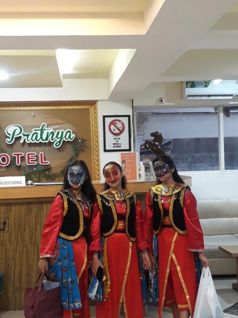 Votel Hotel De'Pratnya Kediri