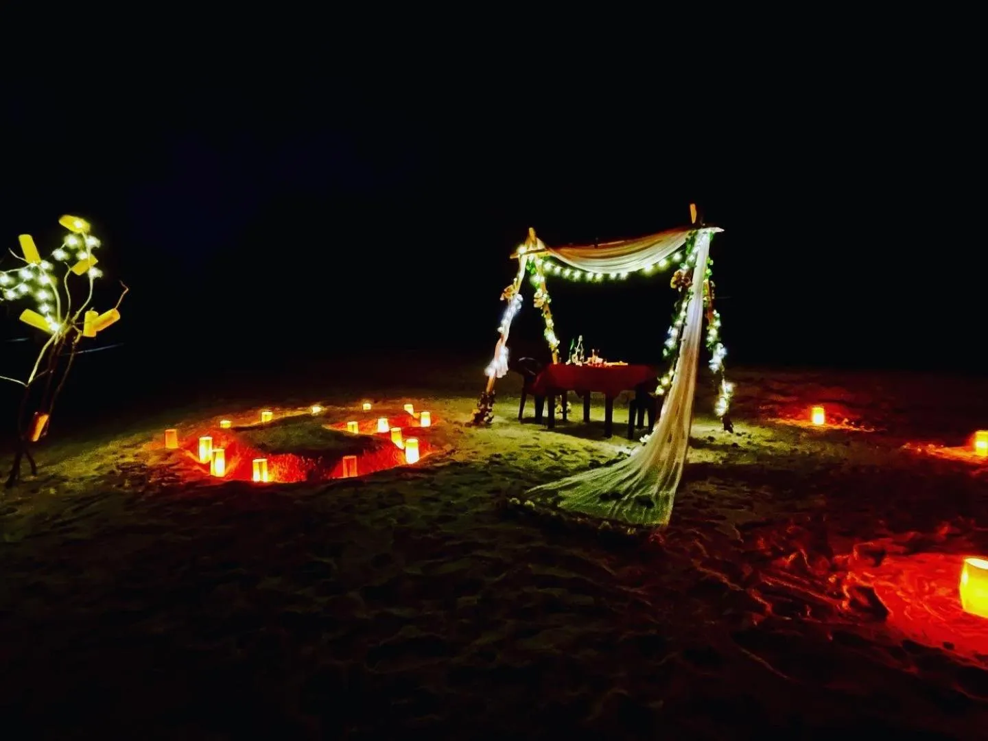 Evening entertainment in Thoddoo Island Life