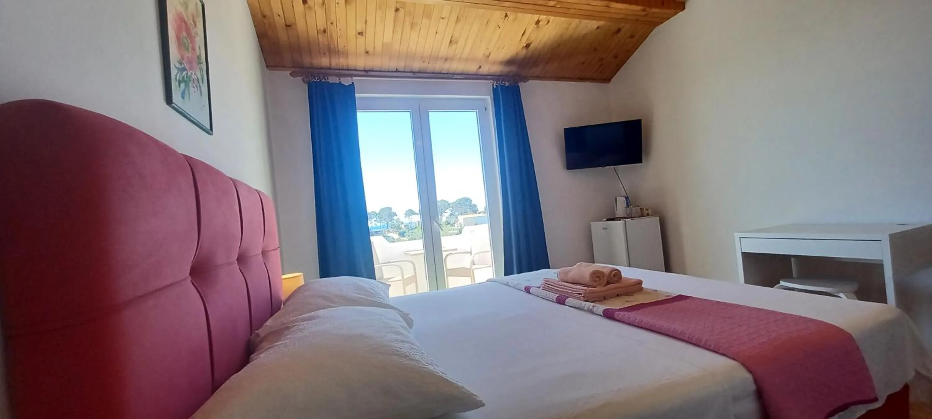 Bed in Apartments & rooms Mila