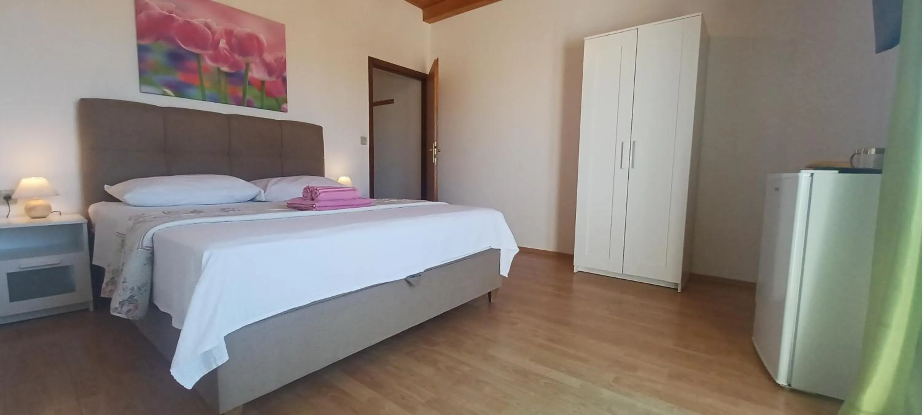Bed in Apartments & rooms Mila