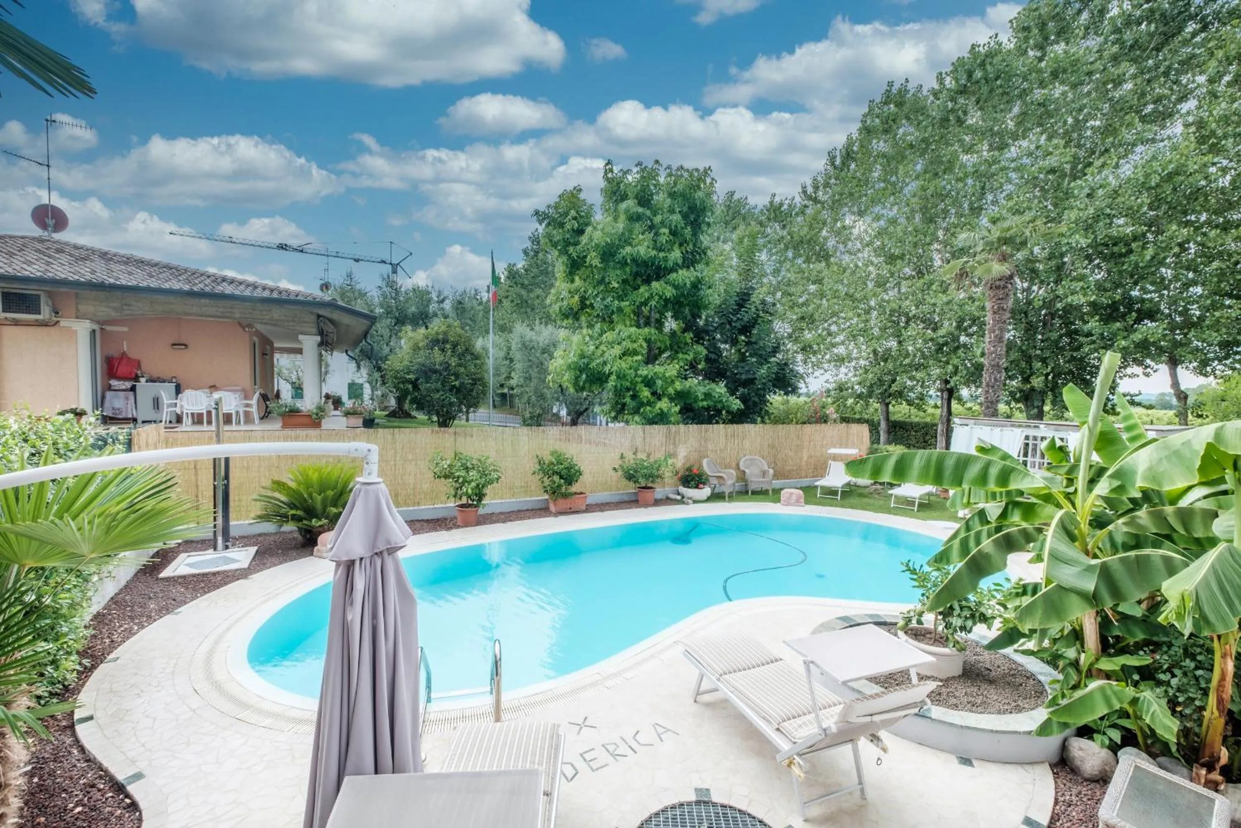 Garden in B&B Casa Gaia - Sirmione