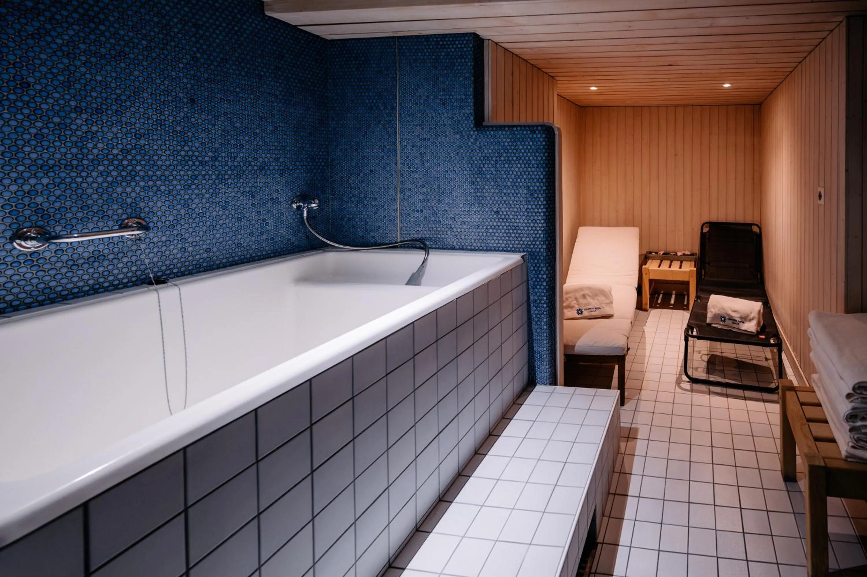 Sauna, Bed in Kongress Hotel Davos