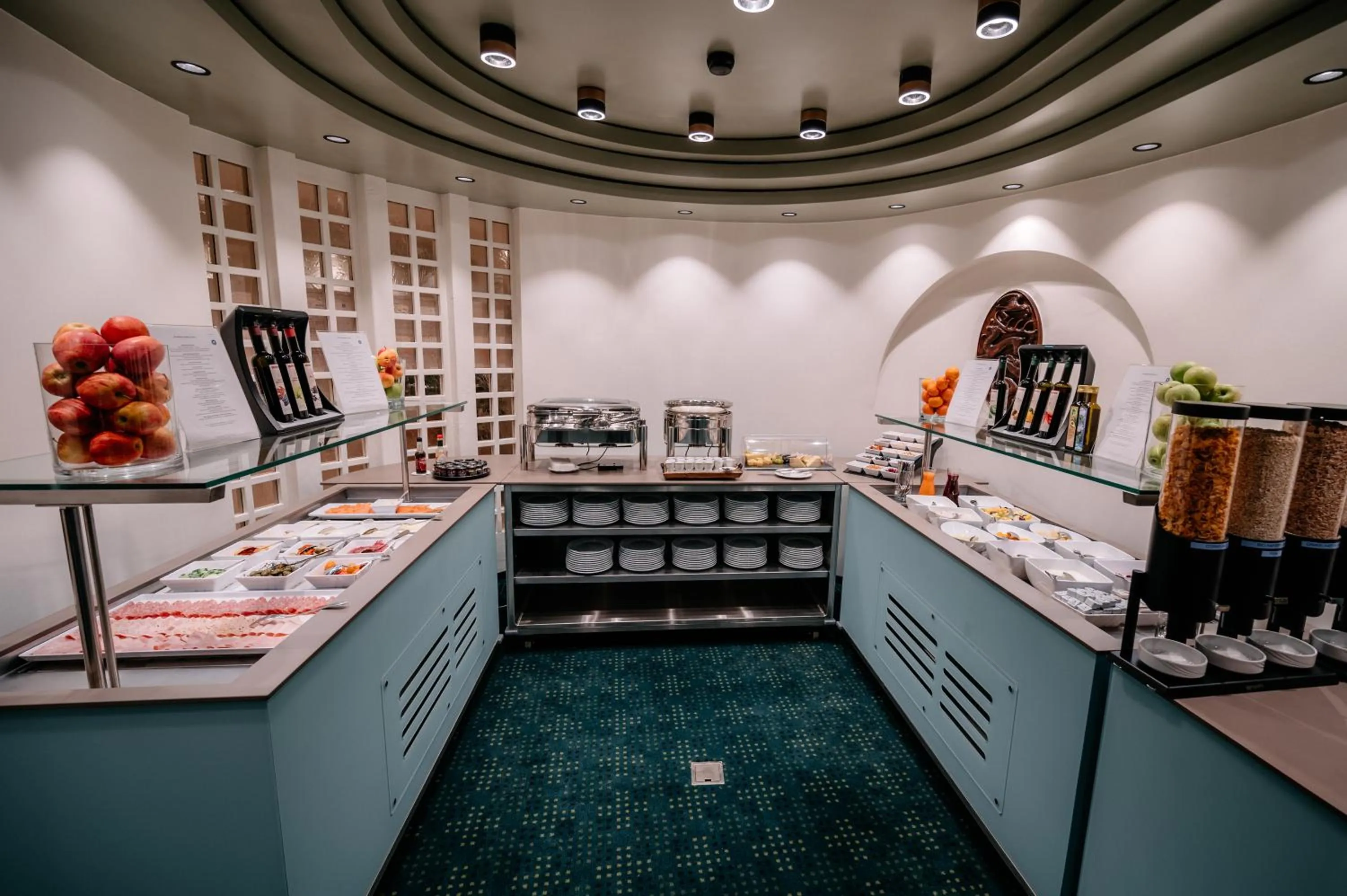 Breakfast in Kongress Hotel Davos